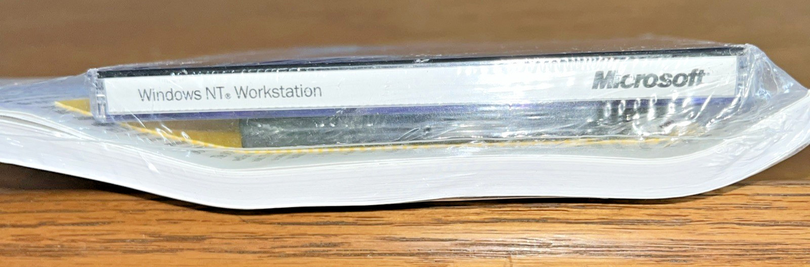 NOS Microsoft Windows NT Workstation 4.0 SP3 CD-ROM, 3.5 Floppies, Manual & COA