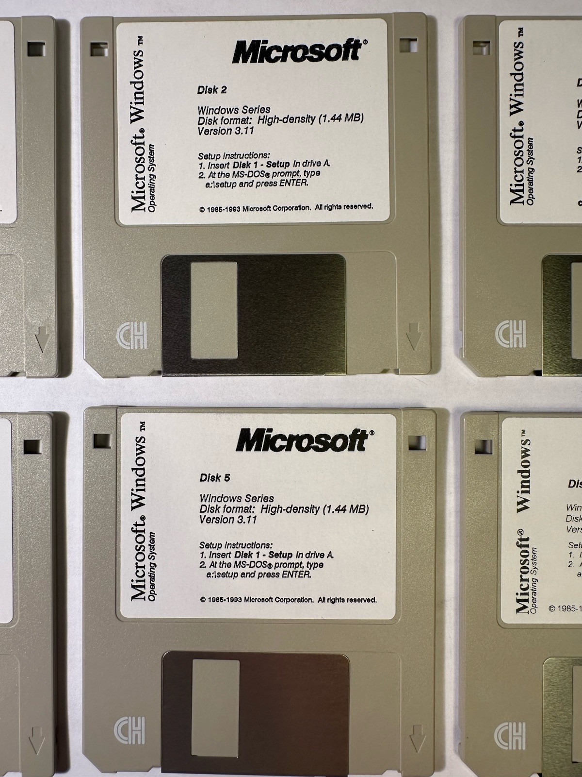 Microsoft Windows Operating System 3.5″ 1.44MB Floppy 6 Disks Install Setup 1993