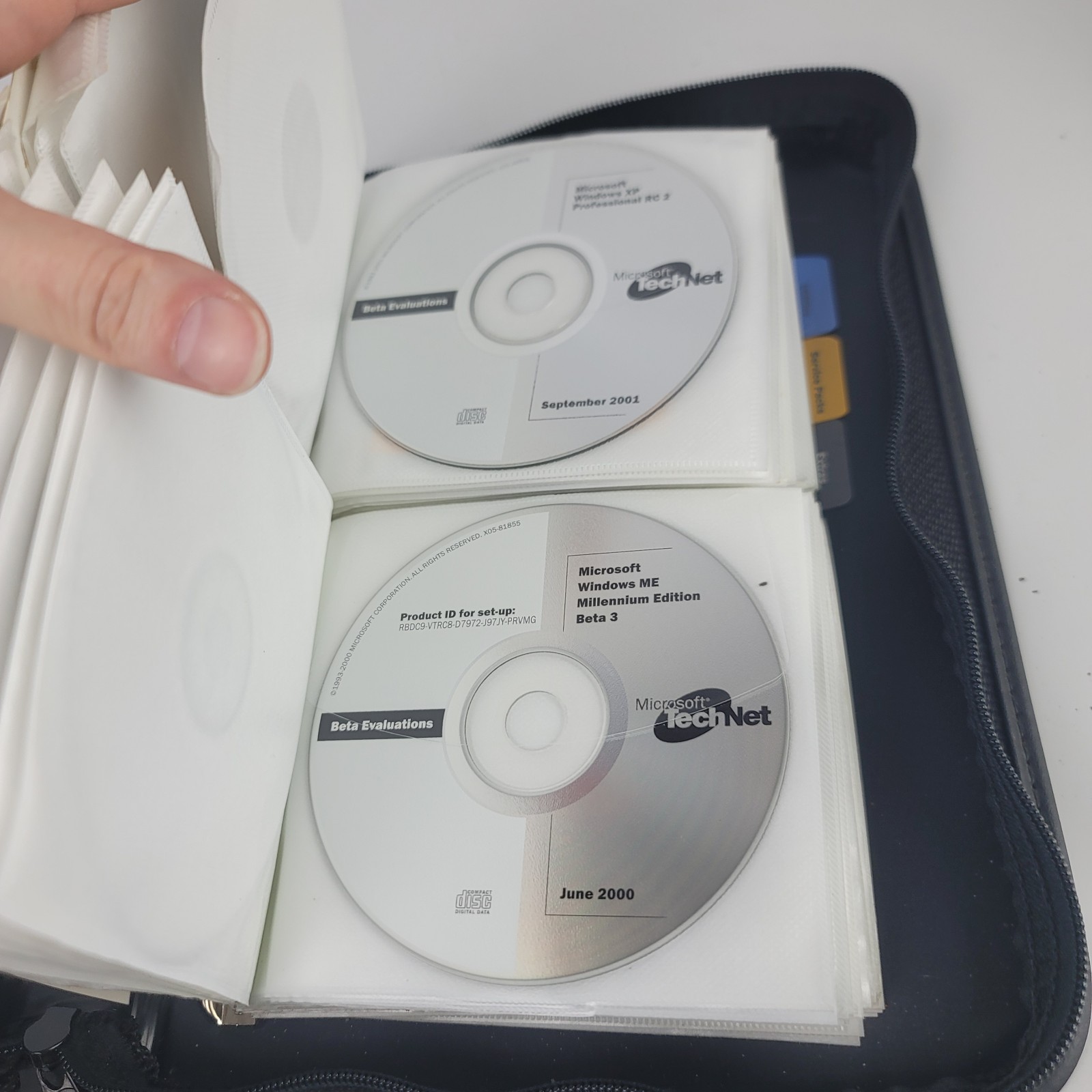 Vtg Microsoft Tech Net Plus Monthly CD Subscription 1999 2000 2001 Discs Drivers