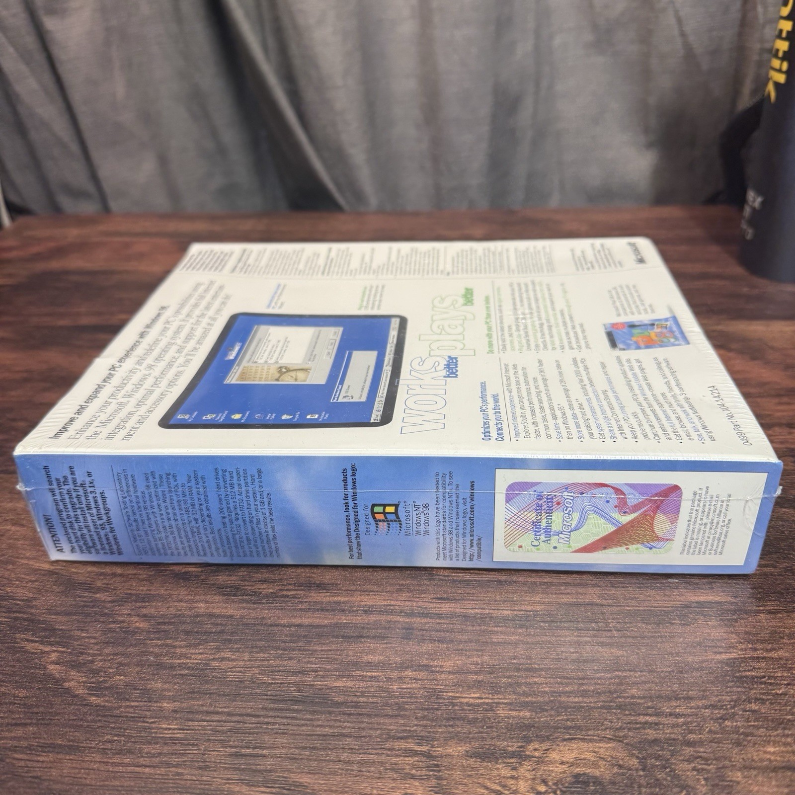 Microsoft Windows 98 SE Upgrade New Sealed