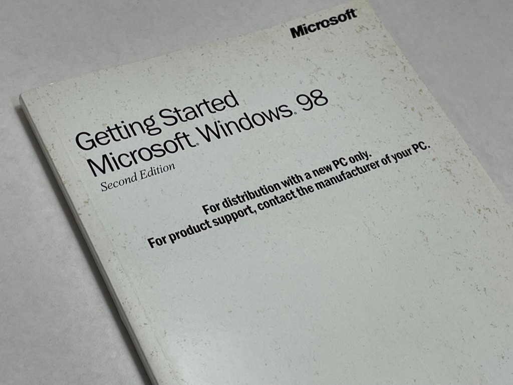 Microsoft Windows 98 Second Edition OEM CD-ROM w/ COA & Getting Started Manual