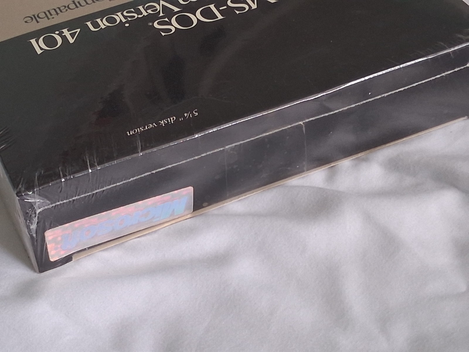 New Sealed Microsoft MS-DOS 4.01 5.25″ Floppy Disks