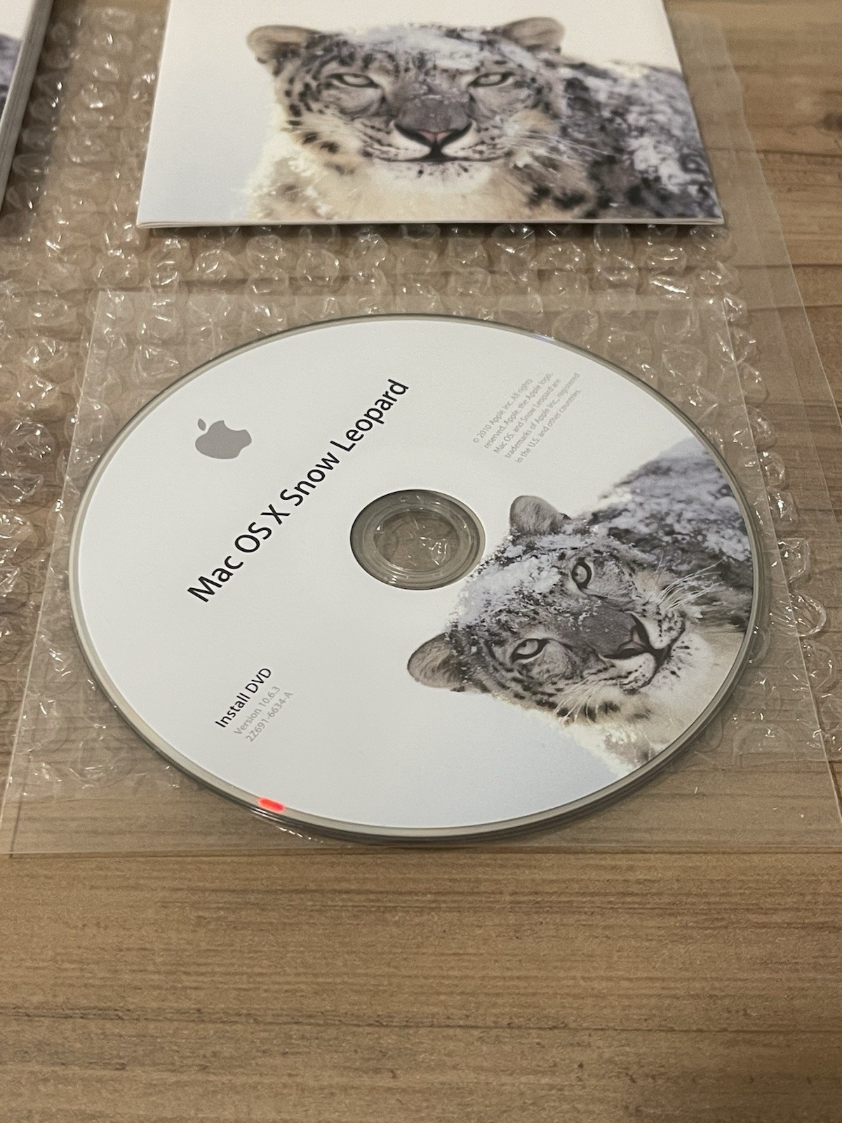 Apple Mac OS x Snow Leopard 10.6.3 Install Disc Complete In Box