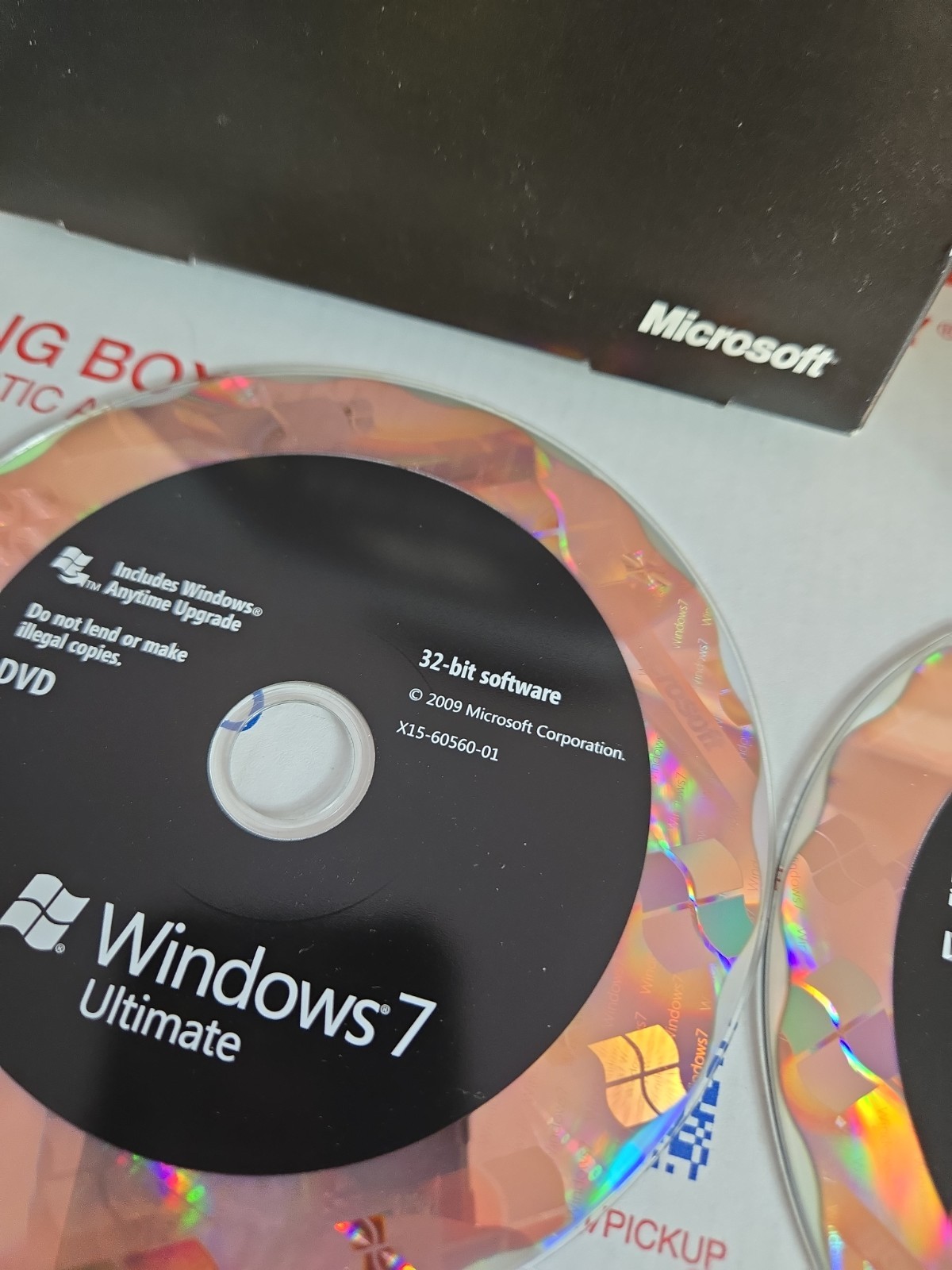 Microsoft Windows 7 Ultimate 32/64 Bit DVD -Full Retail Version -LOT B