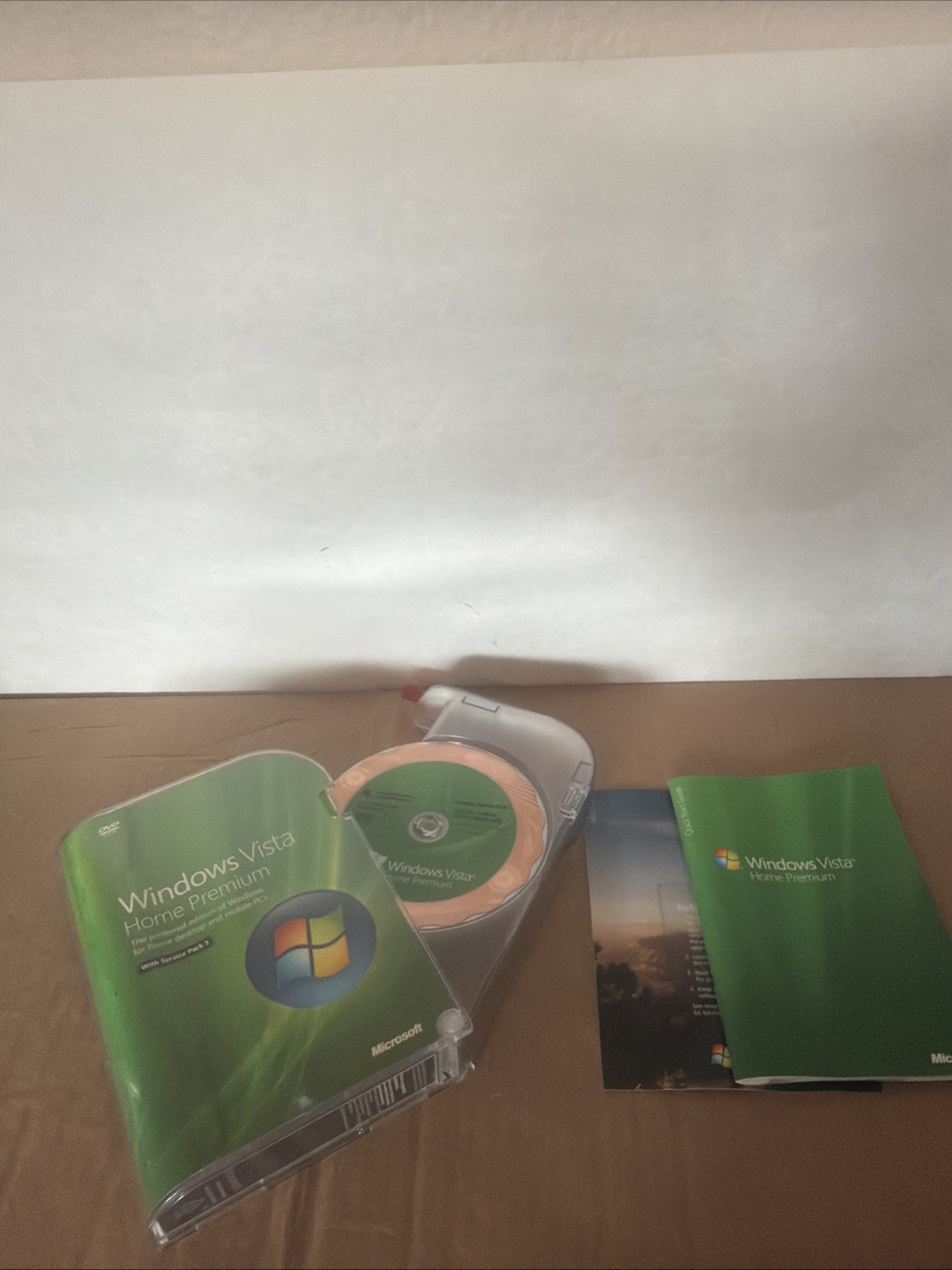 Microsoft Windows Vista Home Premium Full Version 32-bit W/Key