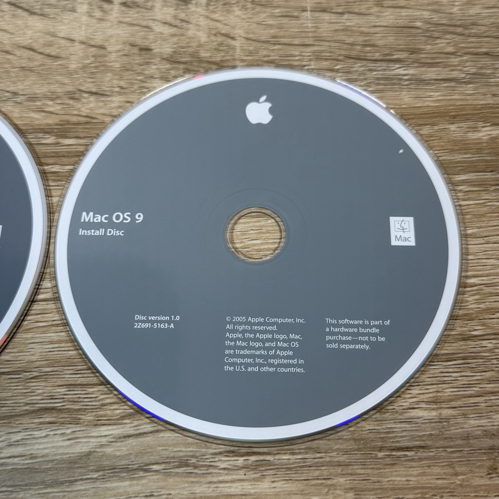 Apple Mac Powerbook G4 15” 17” Mac OS X 10.3.7 Install Disc + Mac OS 9 Classic