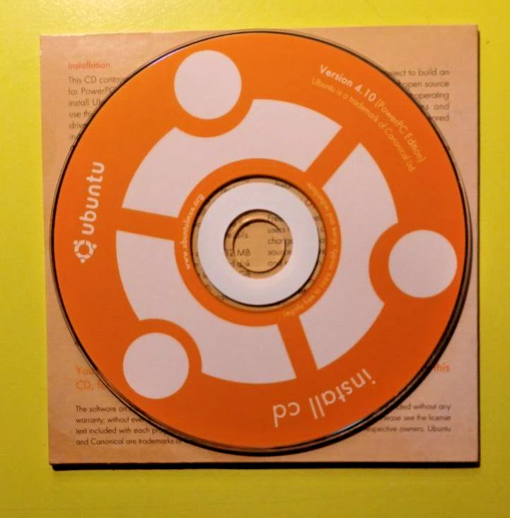 Complete Set – Ubuntu 4.10 Warty Warthog – Intel x86, PowerPC, AMD64 – Rarest