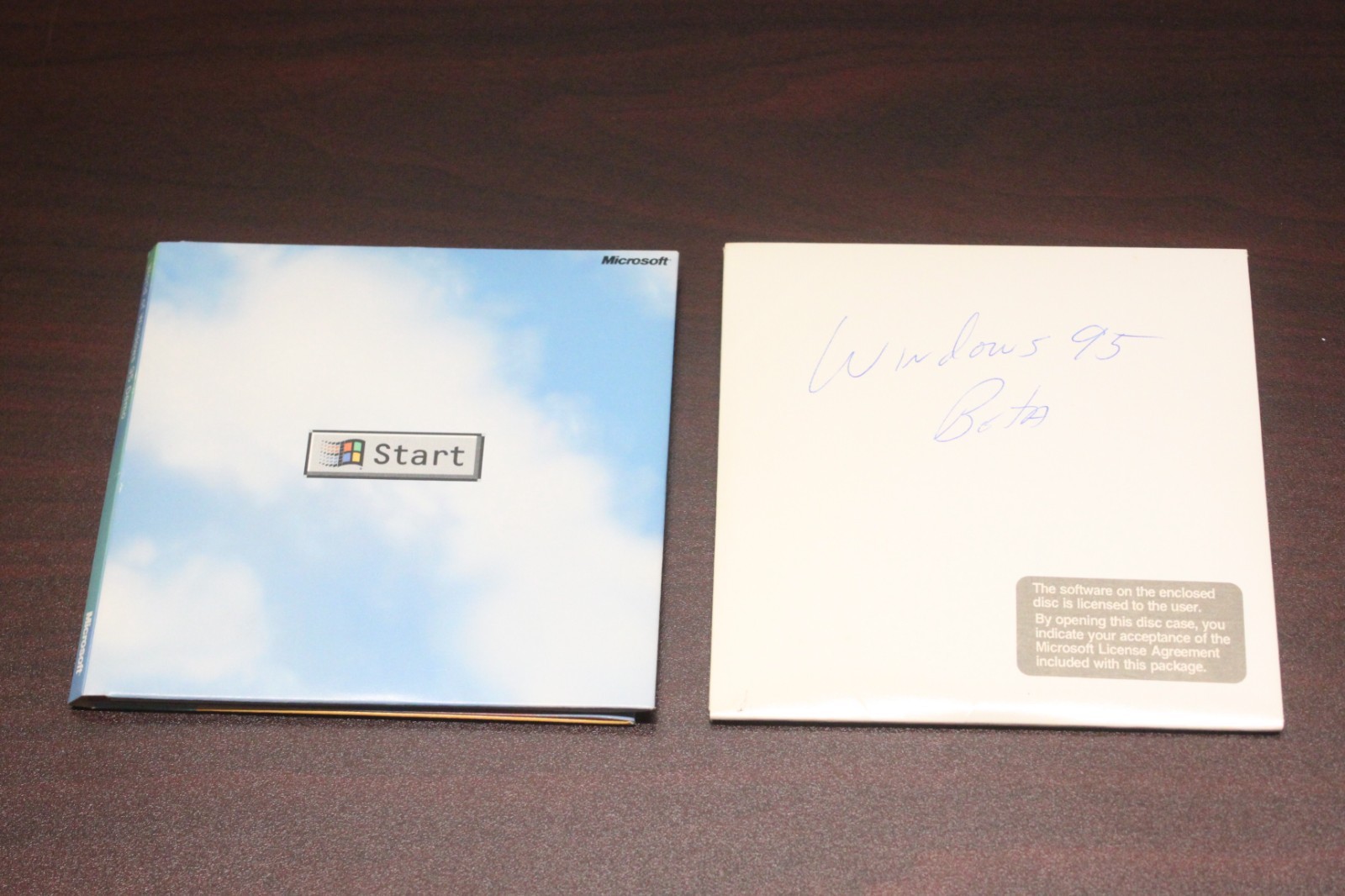 Microsoft World of Windows 95 Interactive Demo CD & Migration Planning Kit BETA