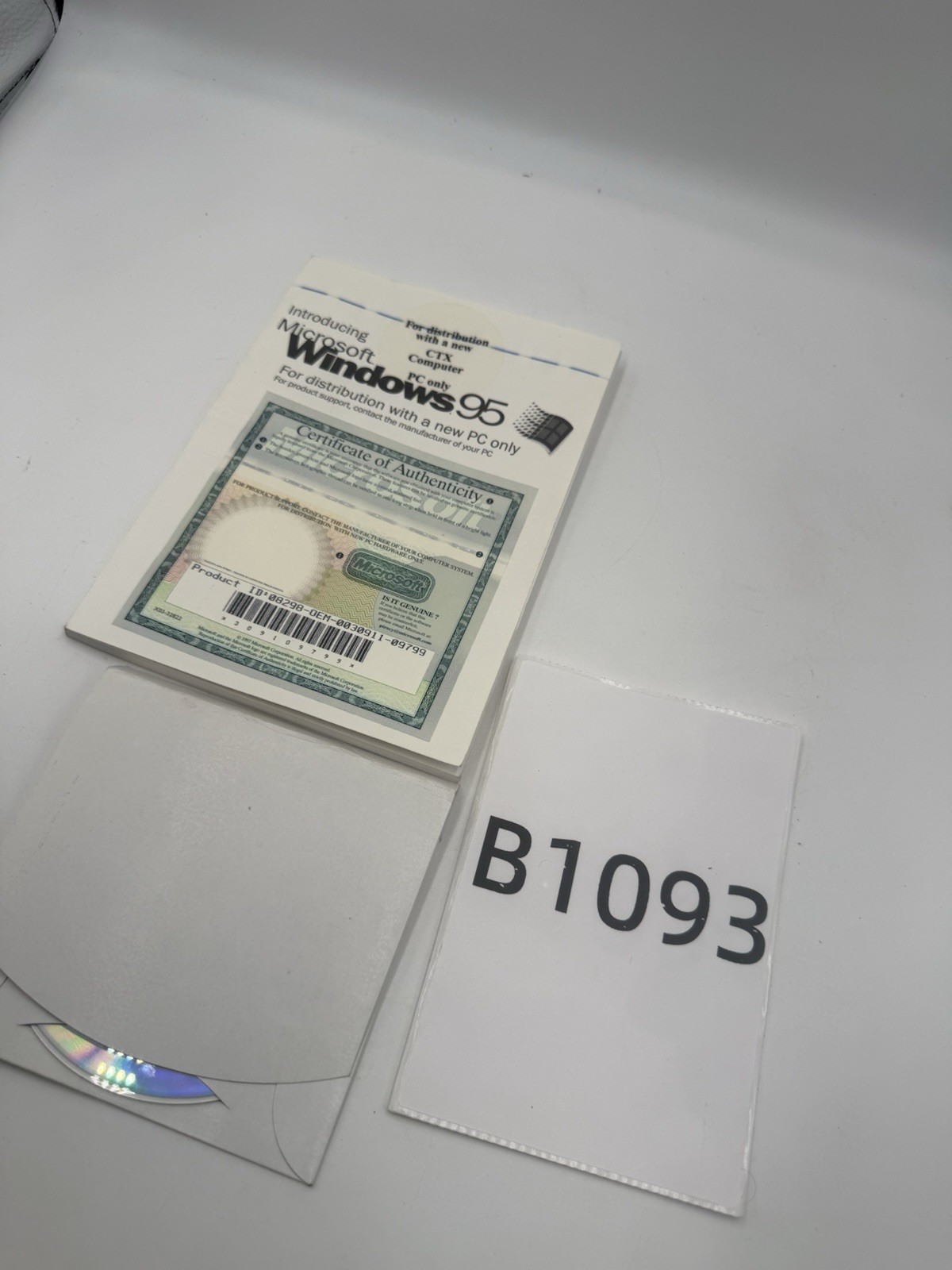 Genuine Windows 95 OEM CD-ROM English with Certificate of Authenticity
