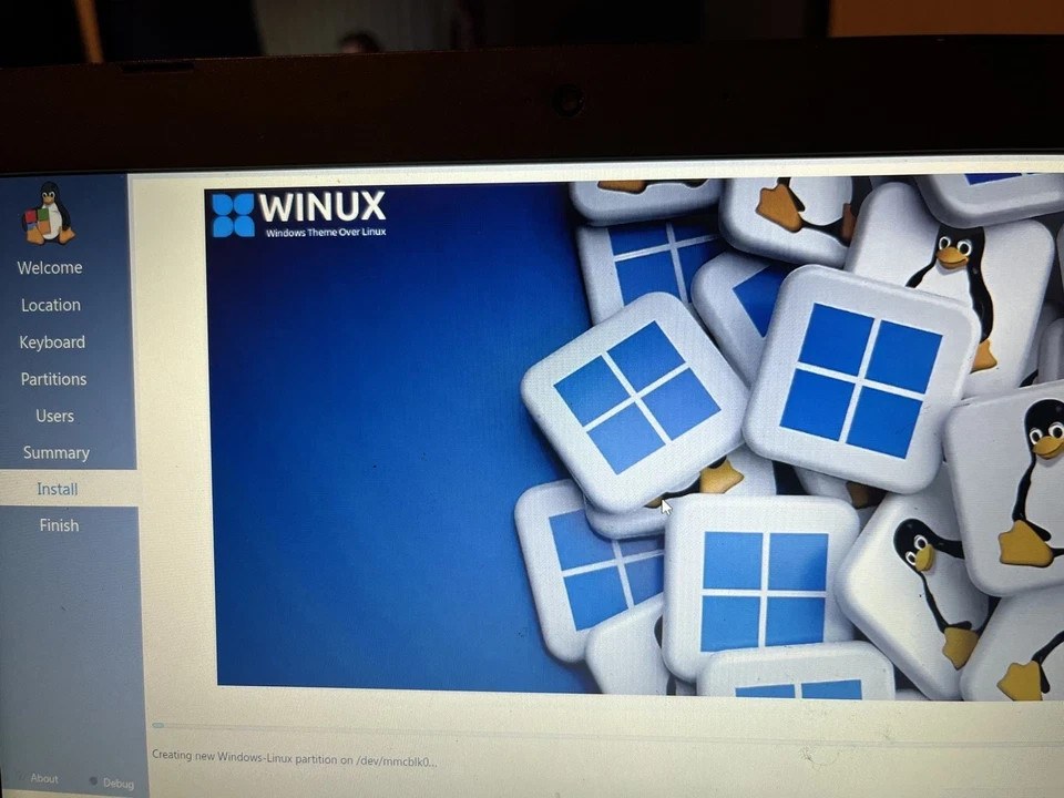 Winux 11 – The Linux That Looks Like Windows! DVD Boot Multilingual 64bit No TPM POPCNT