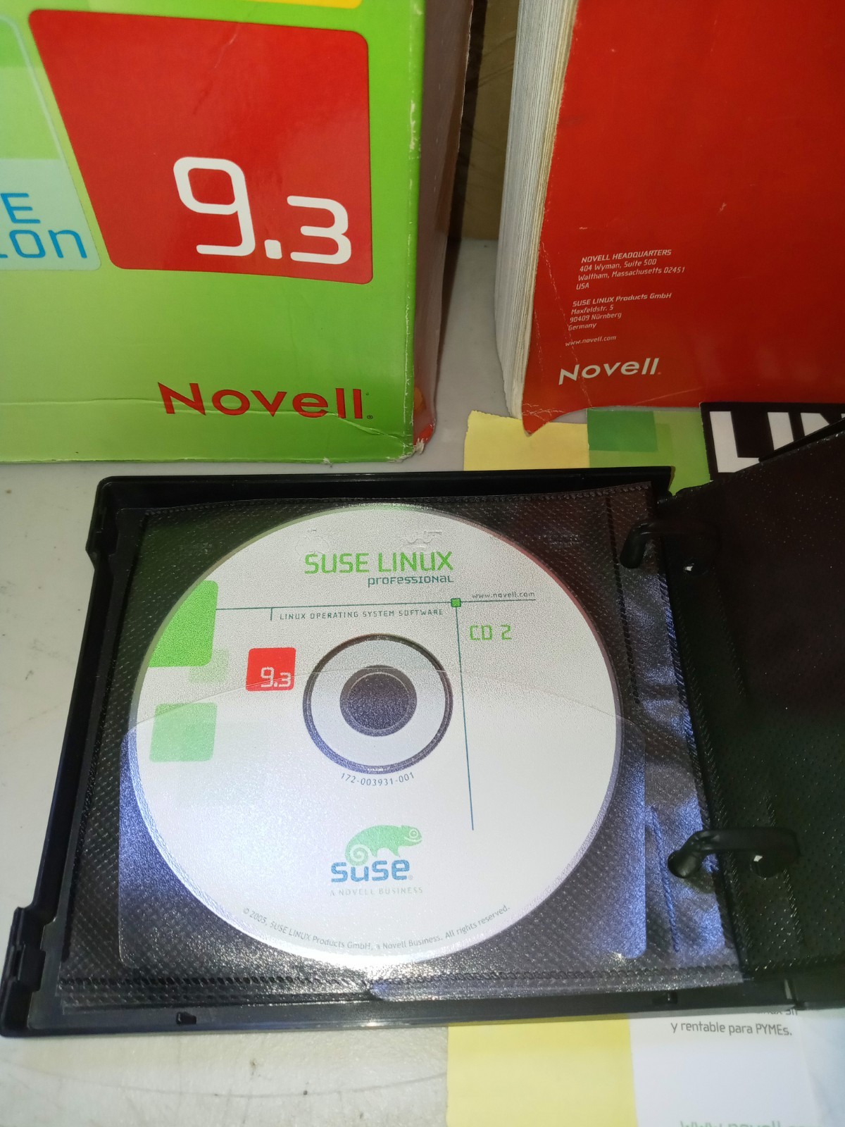 SUSE LINUX Professional 9.3 Includes 7 CD’s, Guide Etc. Big Box Novell