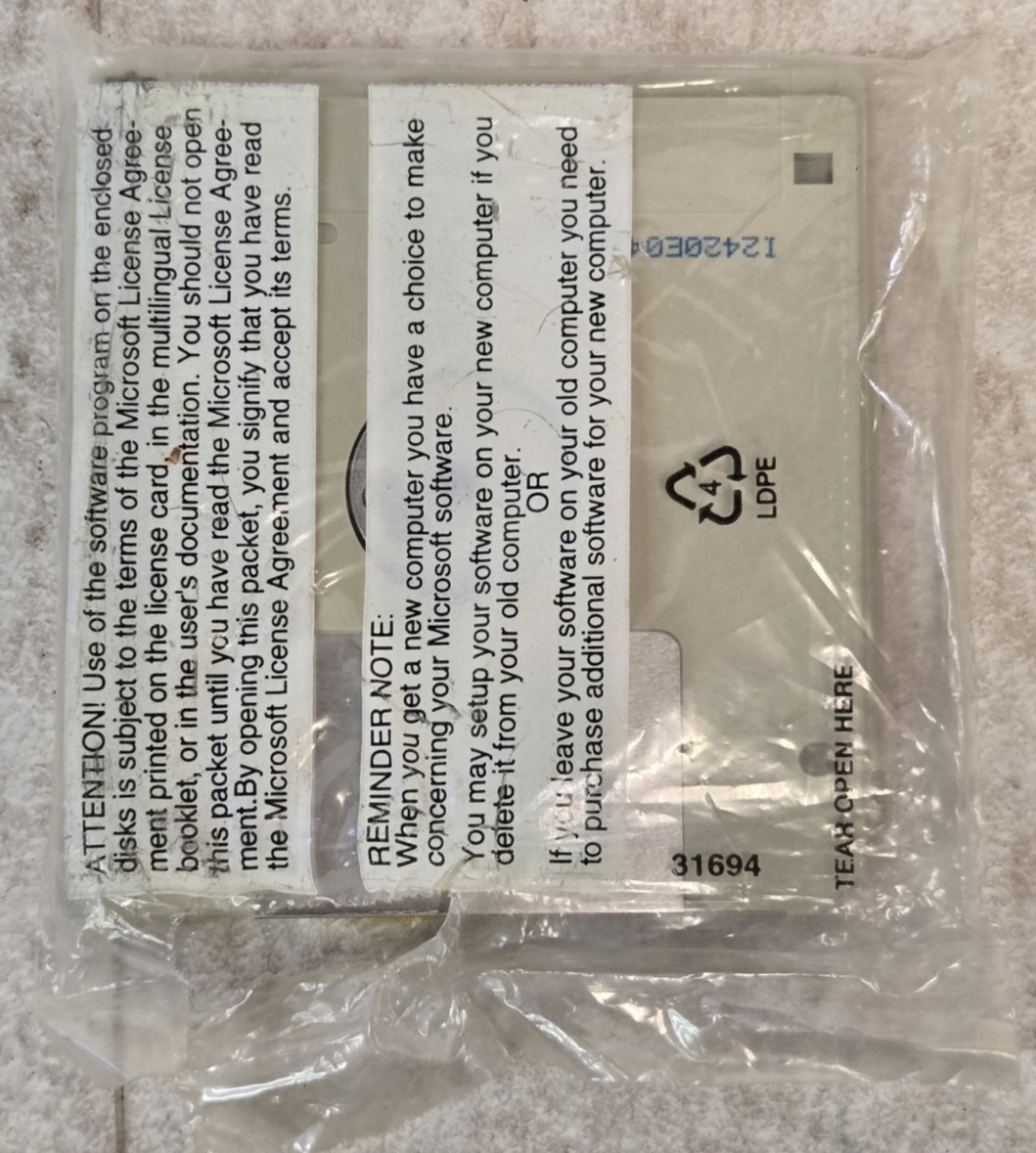 1994 Microsoft MS-DOS 6.22 Plus Enhanced Tools Genuine 3.5″ Disks