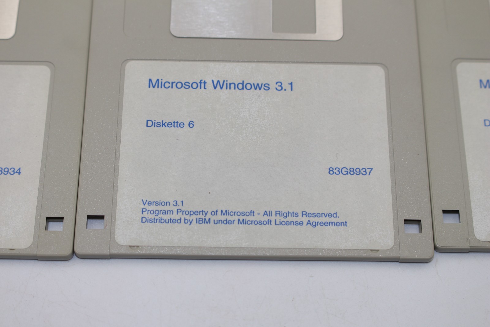 Microsoft Windows 3.1 OS – 3.5″ Floppy Boot Disks – (disk 1-7)