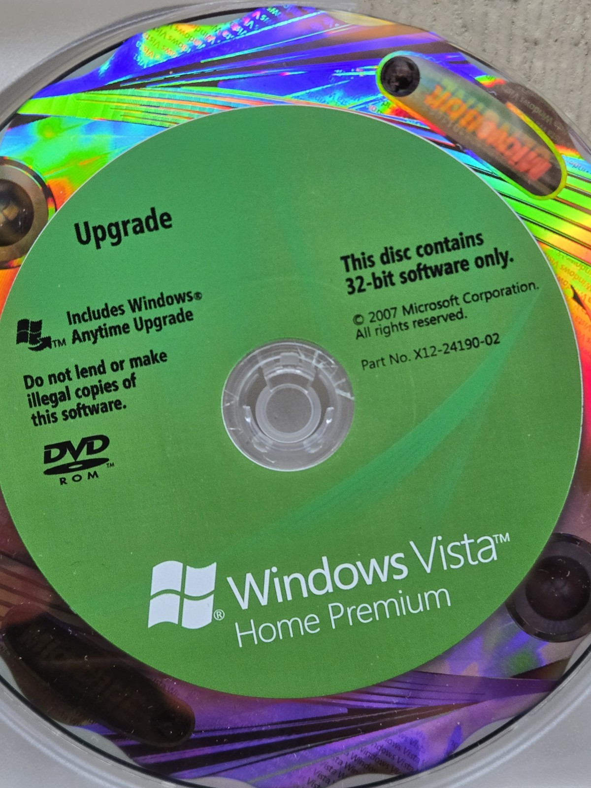 Microsoft WINDOWS VISTA HOME PREMIUM Upgrade 32 Bit DVD Software w/ Key