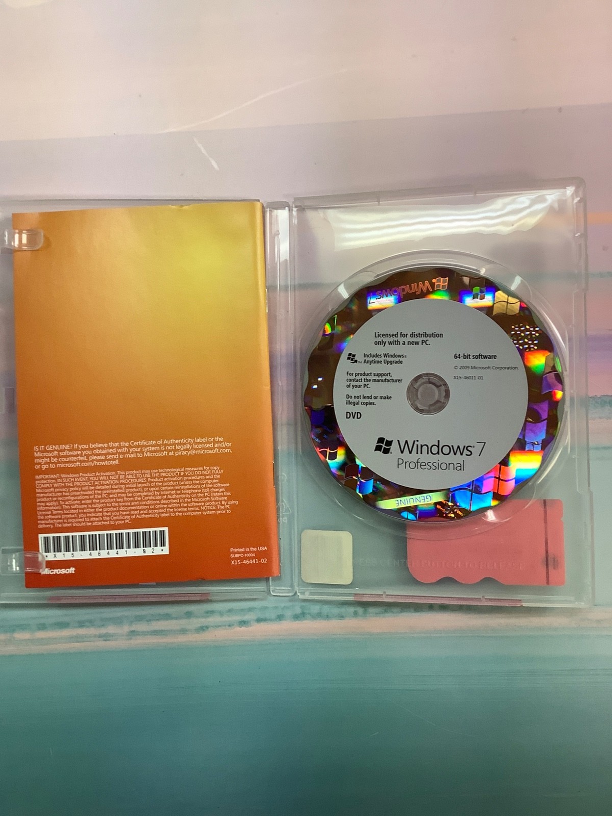 Windows 7 Professional 64-Bit Software SP 1 *No Product Key* Disc Only FQC-00765