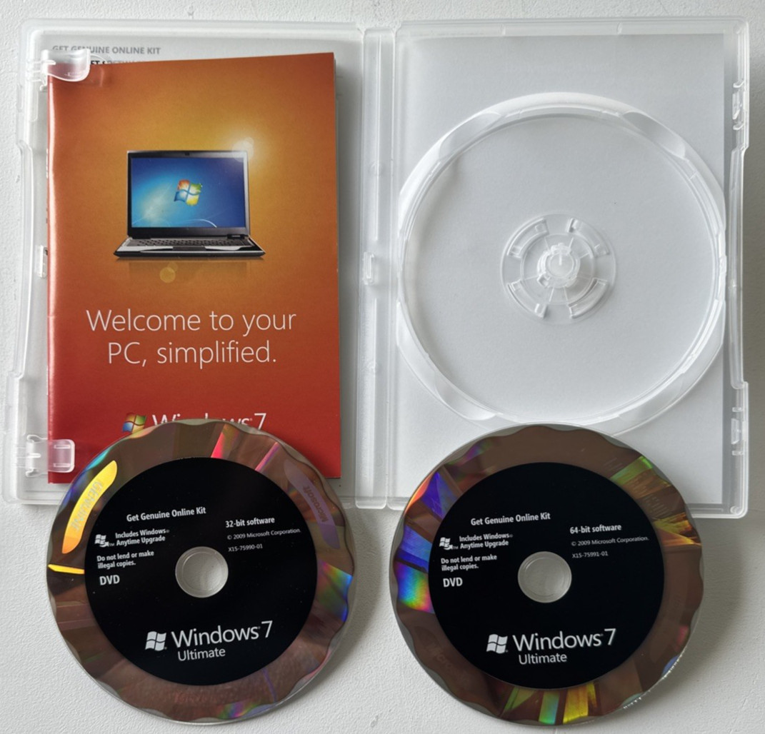 Windows 7 Ultimate Edition 32 bit and 64 bit discs *NO PRODUCT KEY*