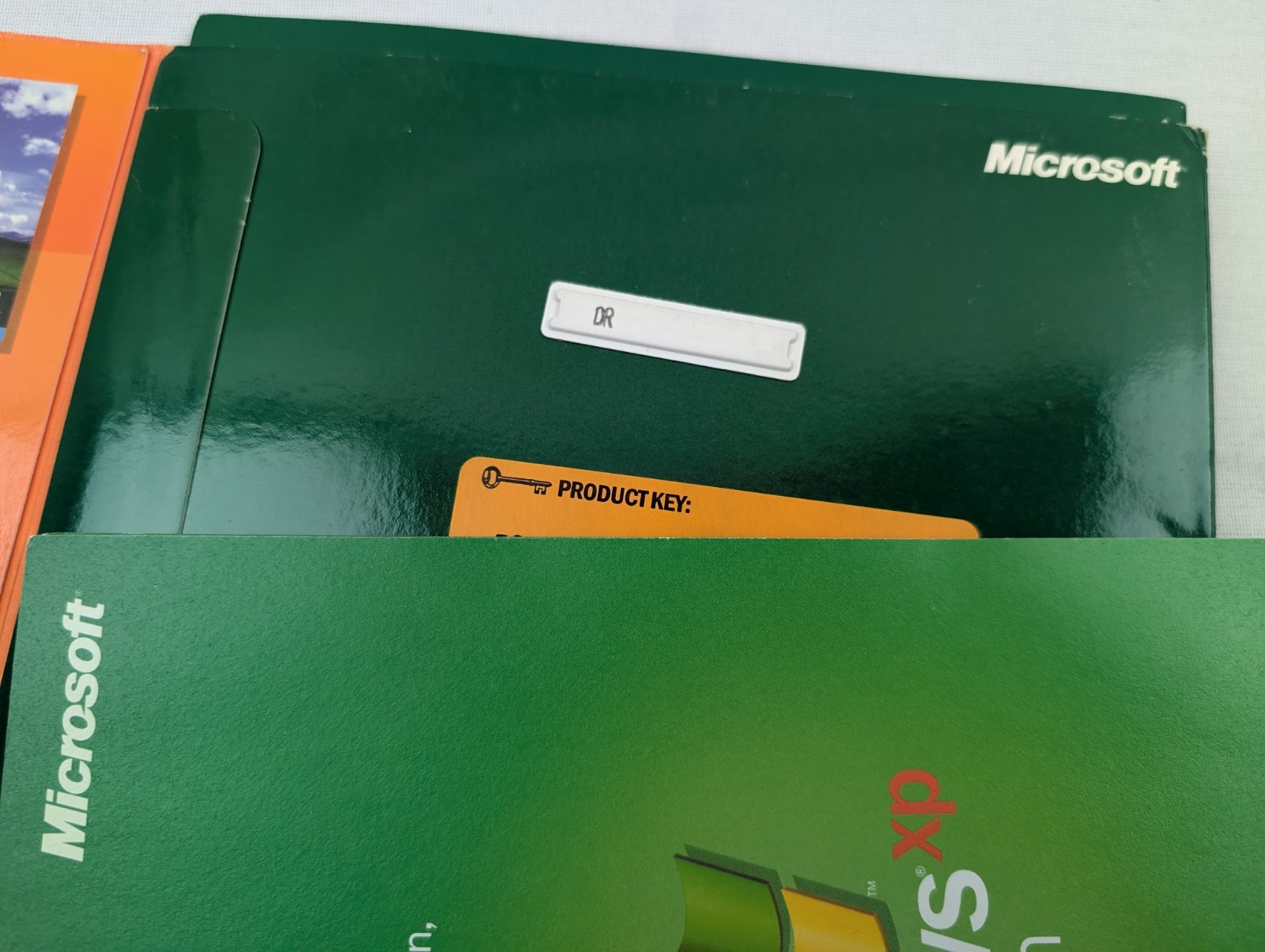 Microsoft Windows XP Home Edition Upgrade 2002 With Product Key Code