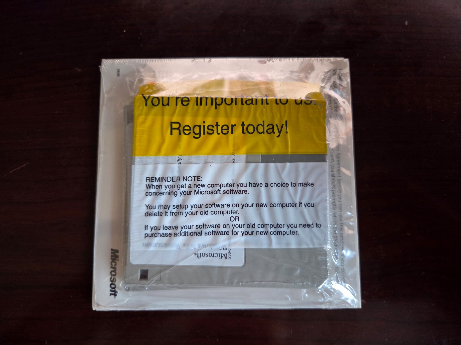 Microsoft Windows NT 4.0 Workstation 1-2 CPU Edition CD, 3.5″ Floppy Setup Disks