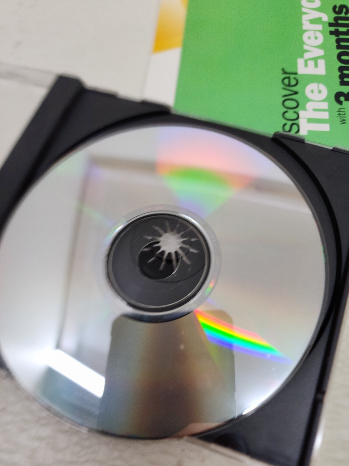 Microsoft Windows Millennium ME UPGRADE 2000 Rare Win CD in BOX with Product Key