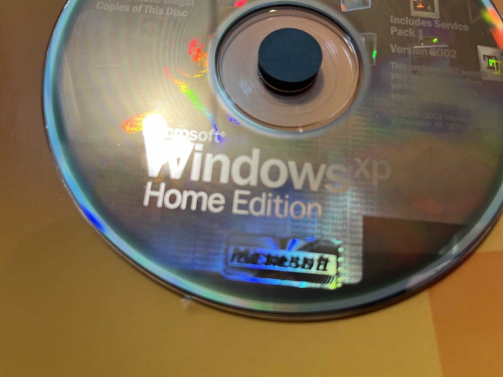 Microsoft Windows XP Home Edition SP1 UPGRADE 2002 with Product Key Code