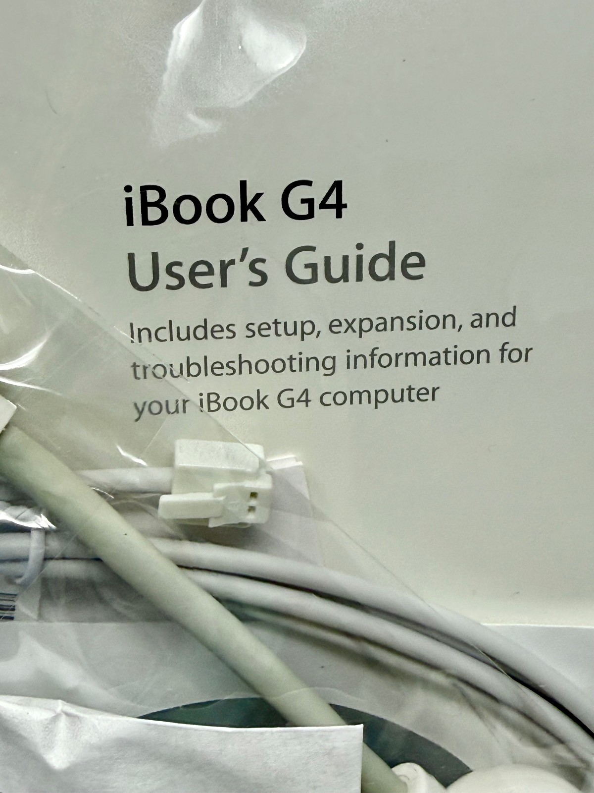 Apple iBook G4 Install Discs Cord User’s Guide Sealed Setup Package