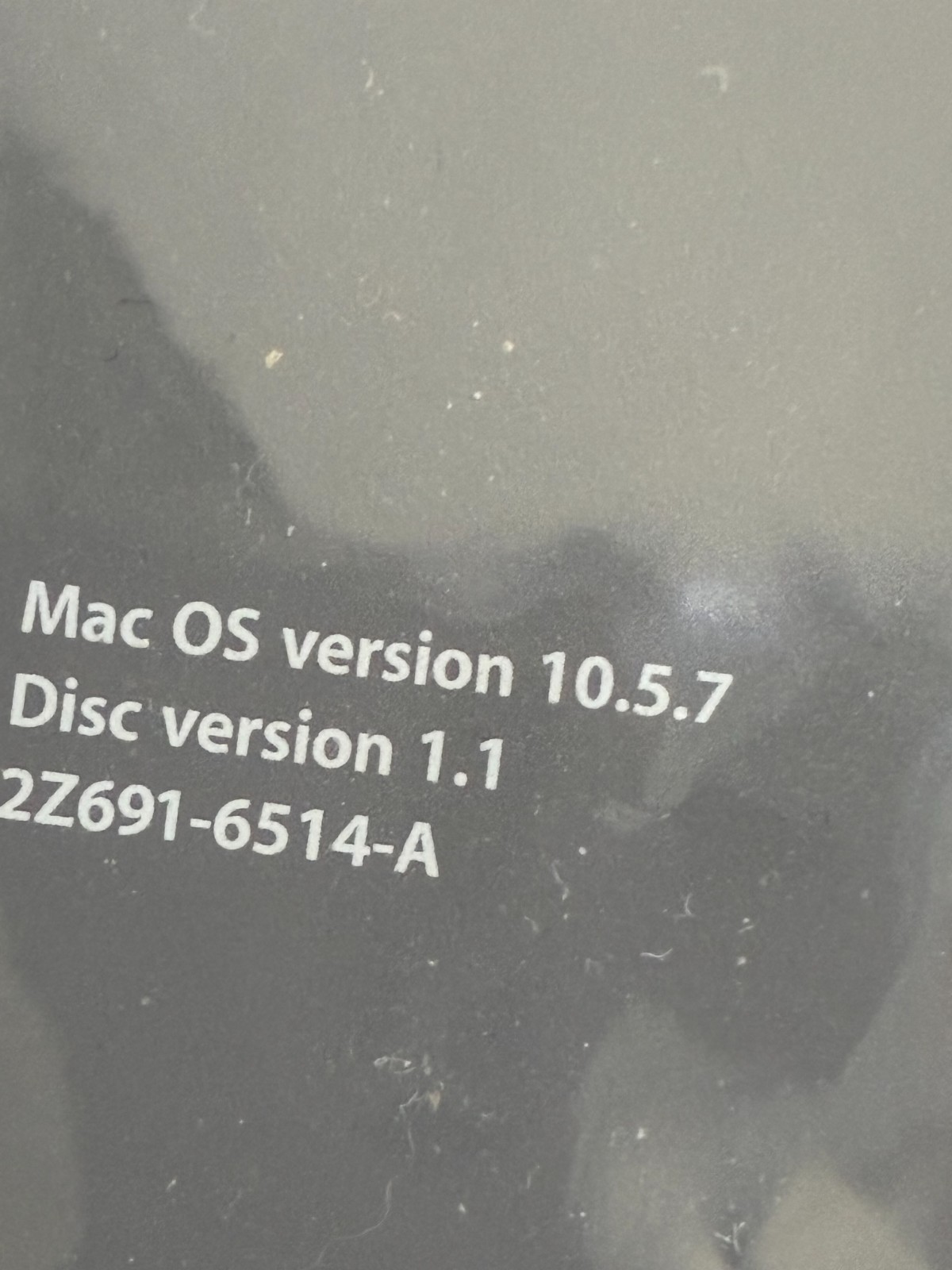 13-inch Apple Macbook Pro Install OS X 10.5.7 DVD & Applications DVD