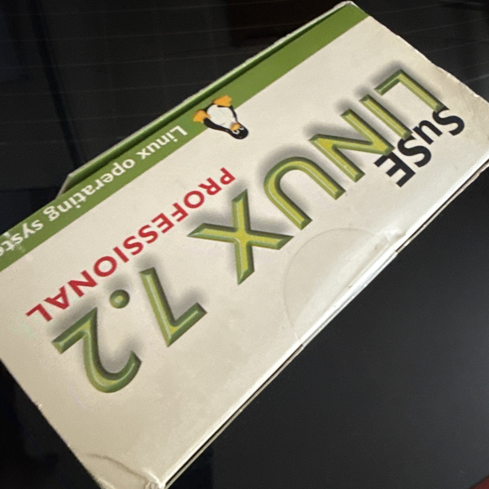 NEW FACTORY SEALED SuSE Linux 7.2 Professional 8 Disc CD Rom – Big Box / 8 Disc