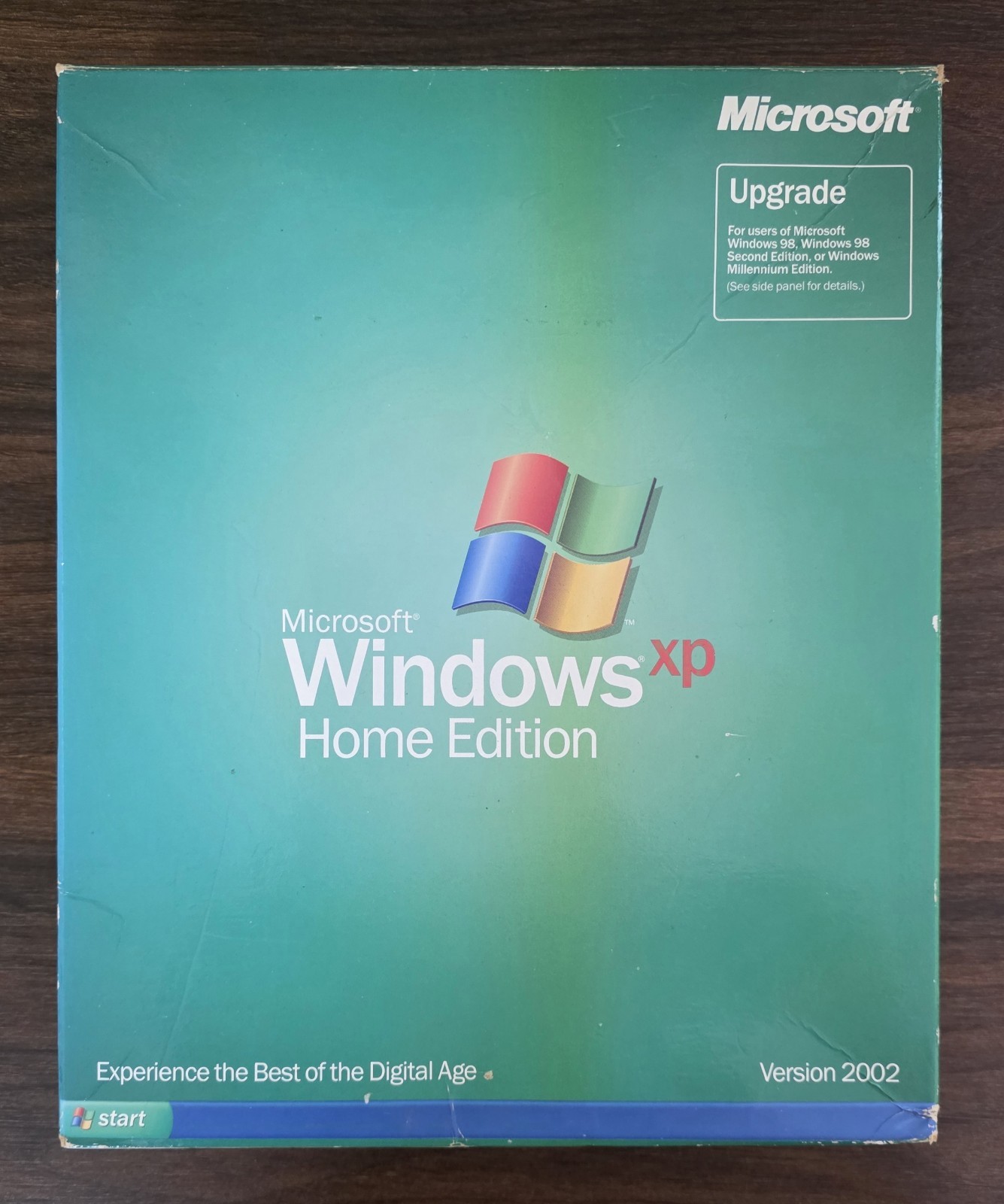 Microsoft Windows XP Home Edition (Retail (License + Media)) (1 User/s) – Full