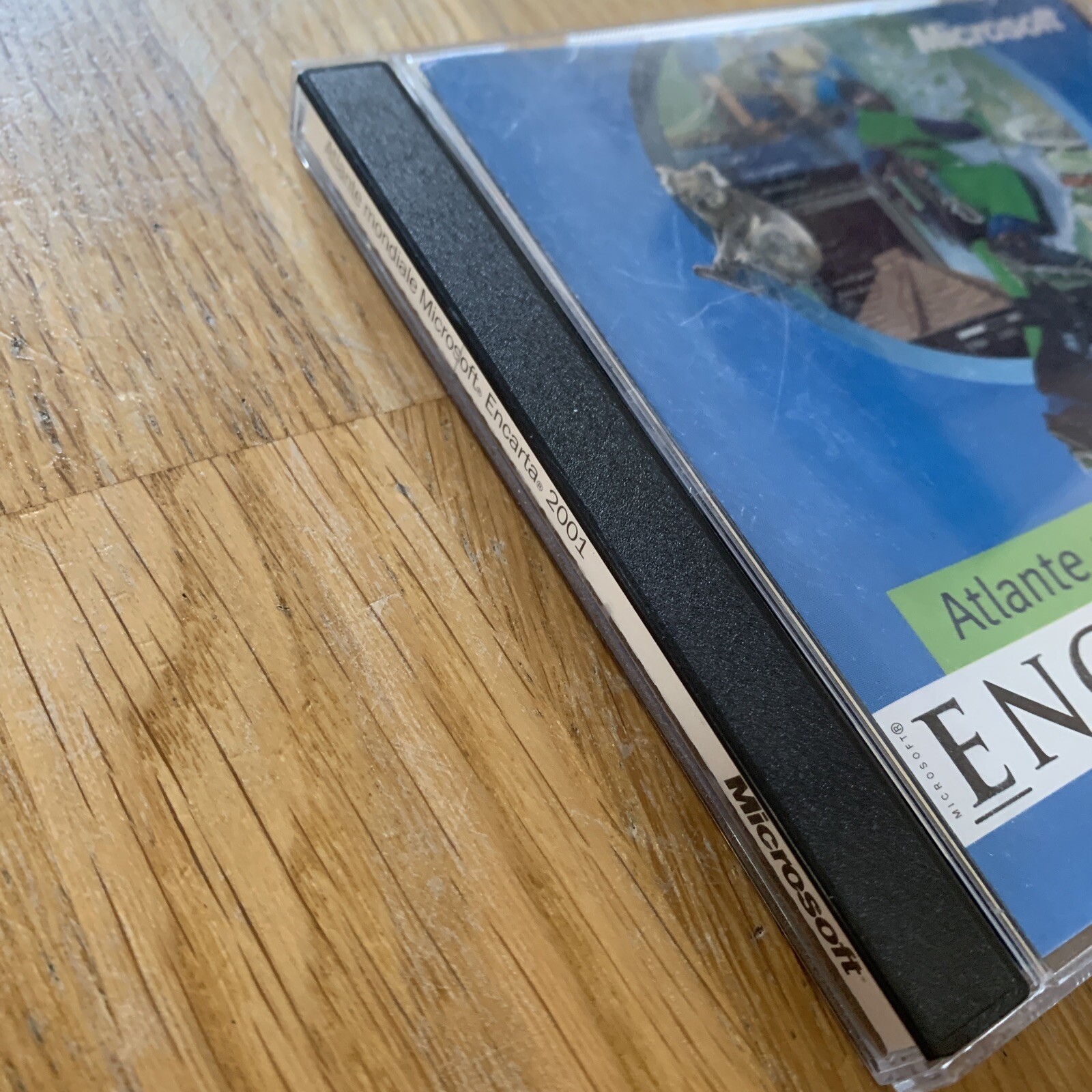 Microsoft Encarta 2001 Italian Original + CD-ROM,