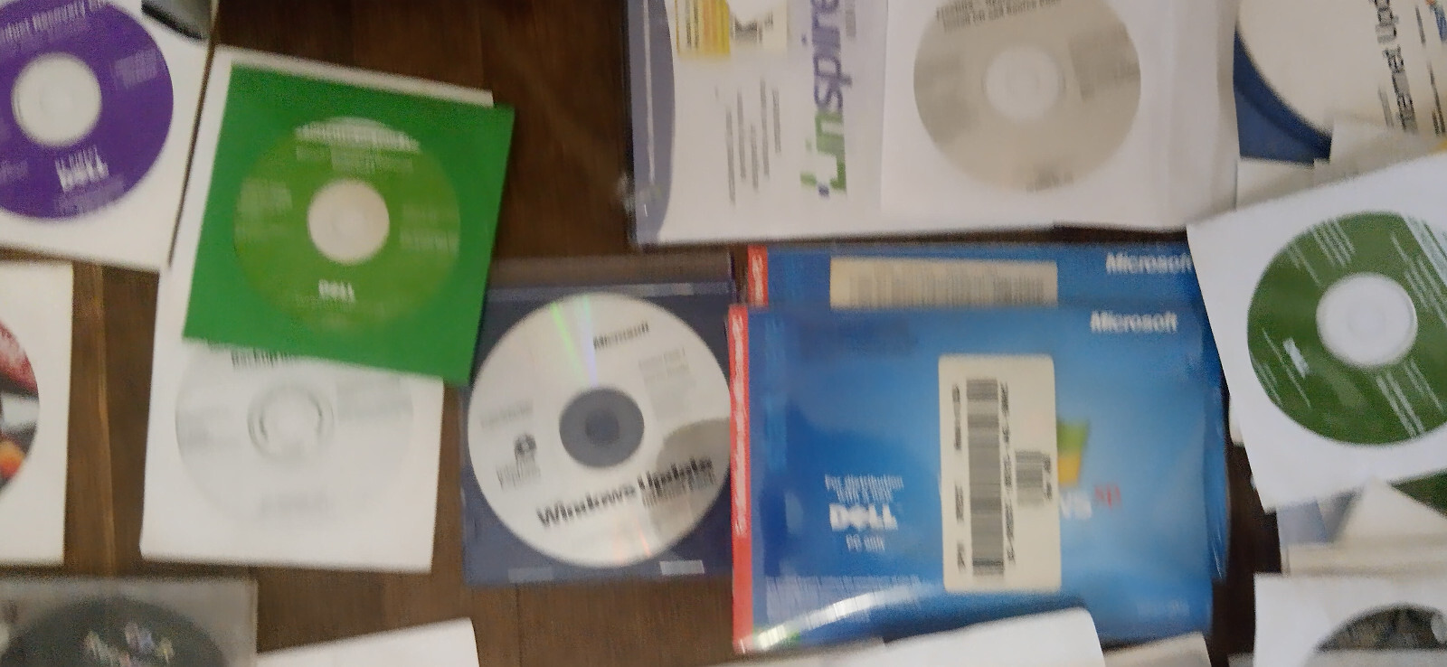 Dell reinstallation CD Microsoft Windows, XP Pro SPK2 w Roxio Creator Buss HD