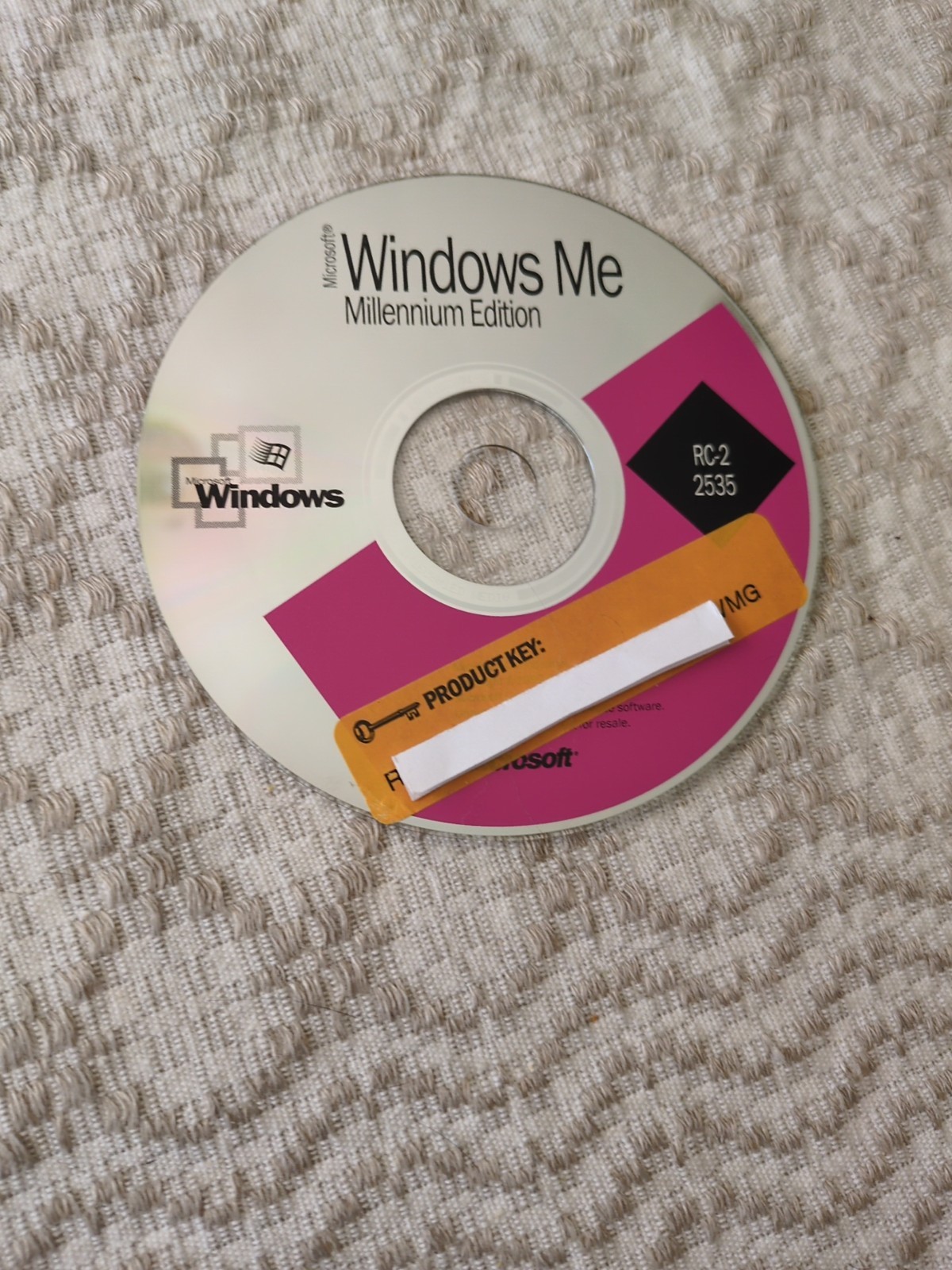 Windows Me Millenium Editiond Driver Delevopment Kit RC-2 2535 with product key
