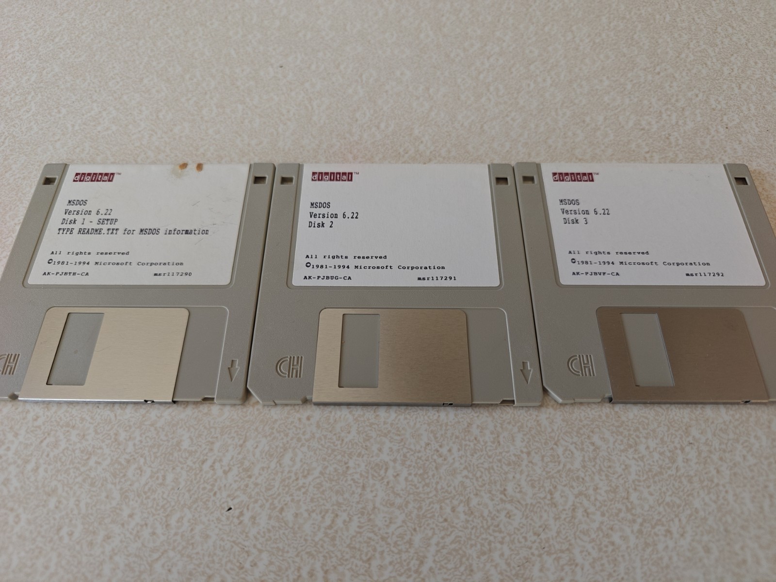Microsoft MS-DOS 6.22 – Installer Floppy Disks – 3.5″ 1.44MB – DOS 6.2