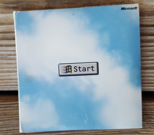 2 CDs & Booklet MICROSOFT World of Windows 95 Demo 1995 CD