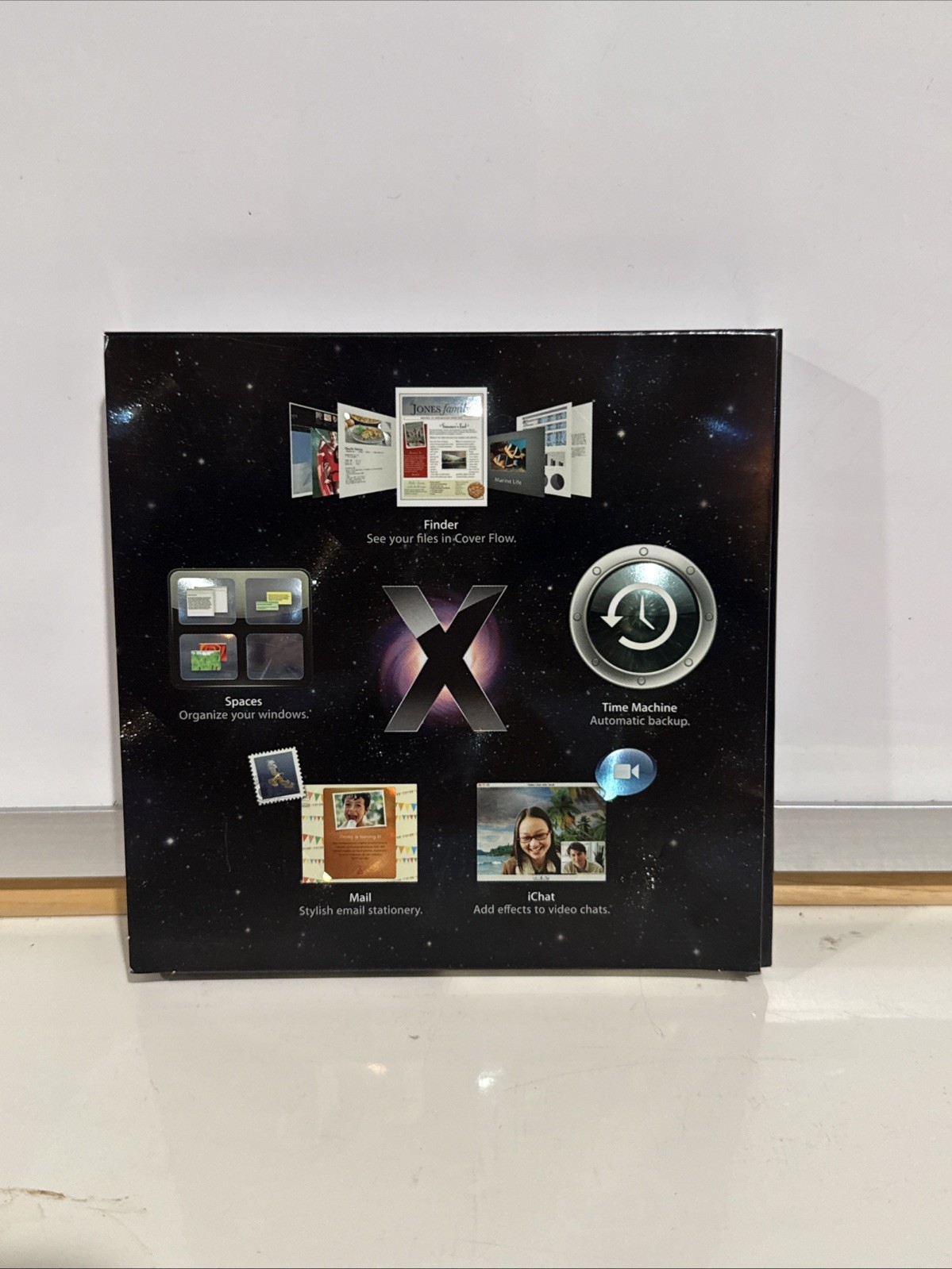 Apple Mac OS X Leopard Version 10.5.1 Install DVD Disk with manual and stickers