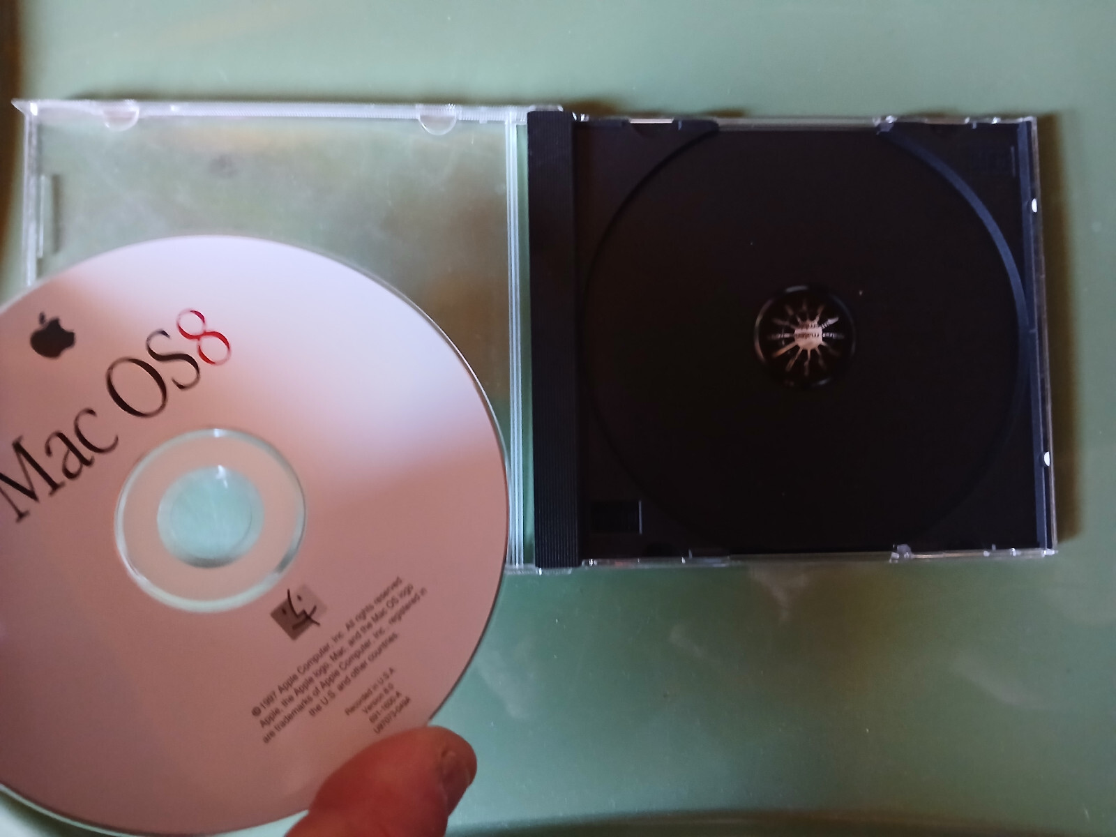 Apple Mac OS 8 OS8 CD Disc (Macintosh, 1997) Version 8.0 691-1600-A