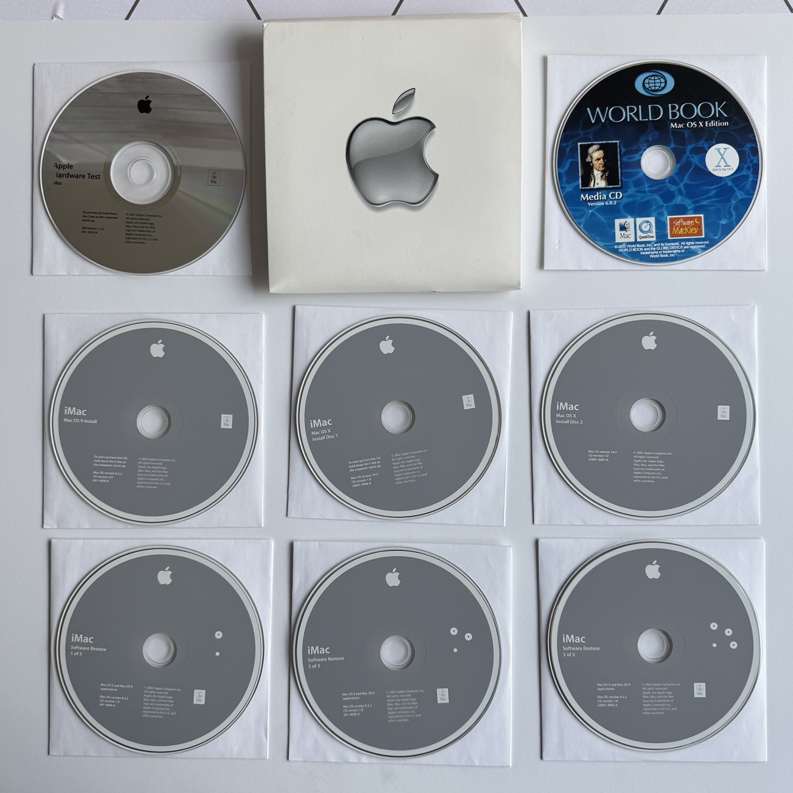 Apple iMac Software Media Pack: 603-1732 OS X/OS 9 – Six CDs – Very Good Cond.