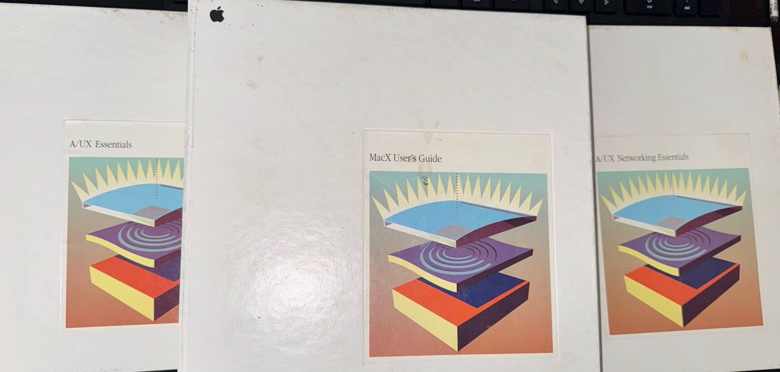 Apple A/UX 3.0 Manuals – MacX, A/UX Network Essentials And A/UX Essentials