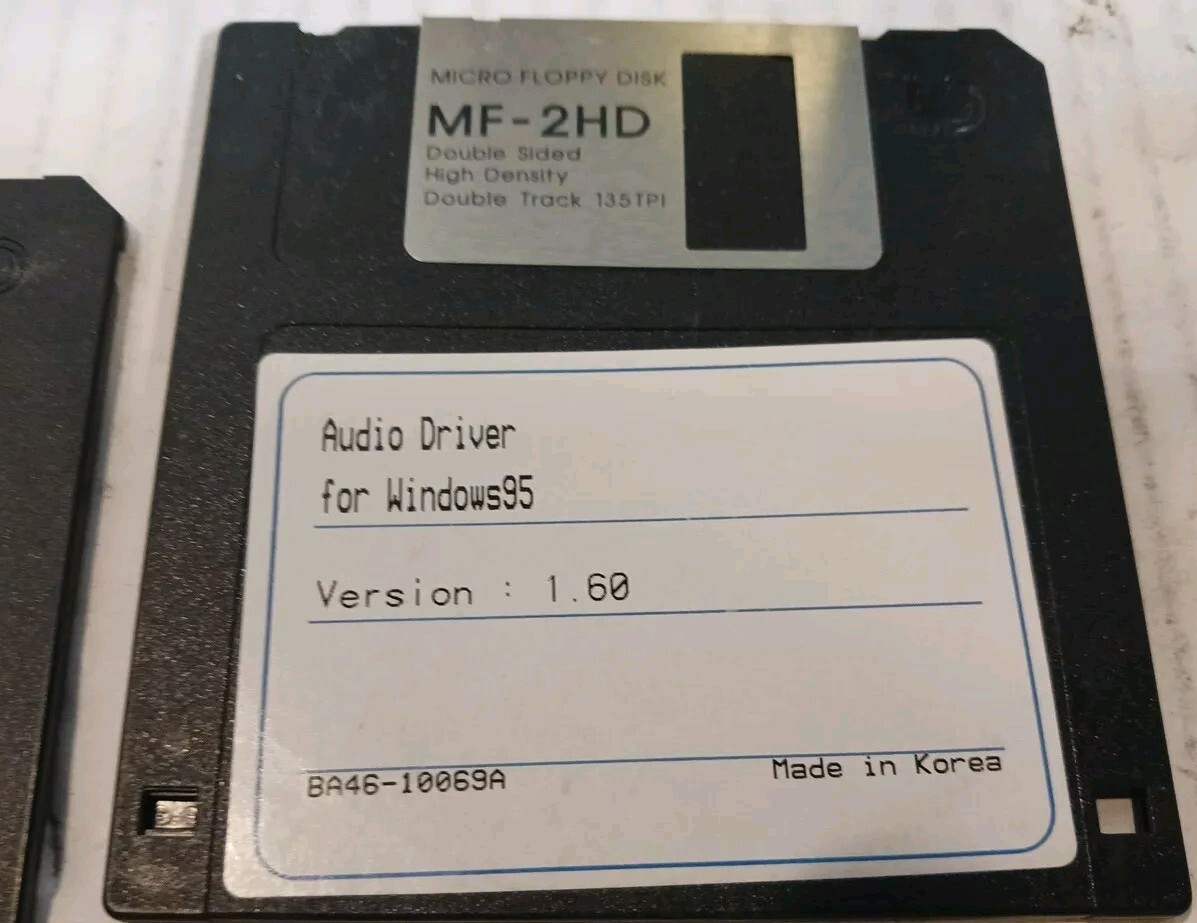 MICROSOFT WINDOWS 95 – Upgrade 3.5 Inch Floppy Disk Software 1 to 13 +