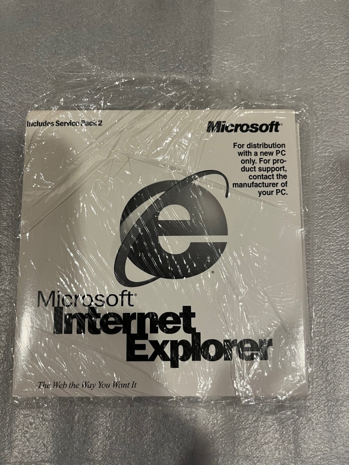Sealed Microsoft Internet Explorer CD-ROM – Includes Service Pack 2