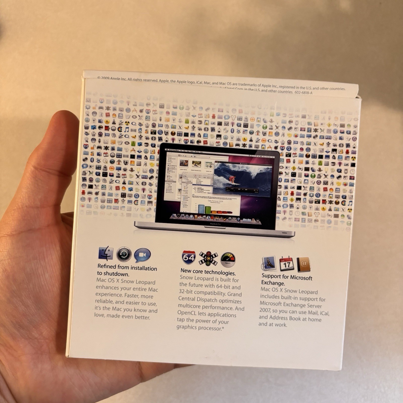 Apple Mac OS x Snow Leopard Operating System version 10.6.3
