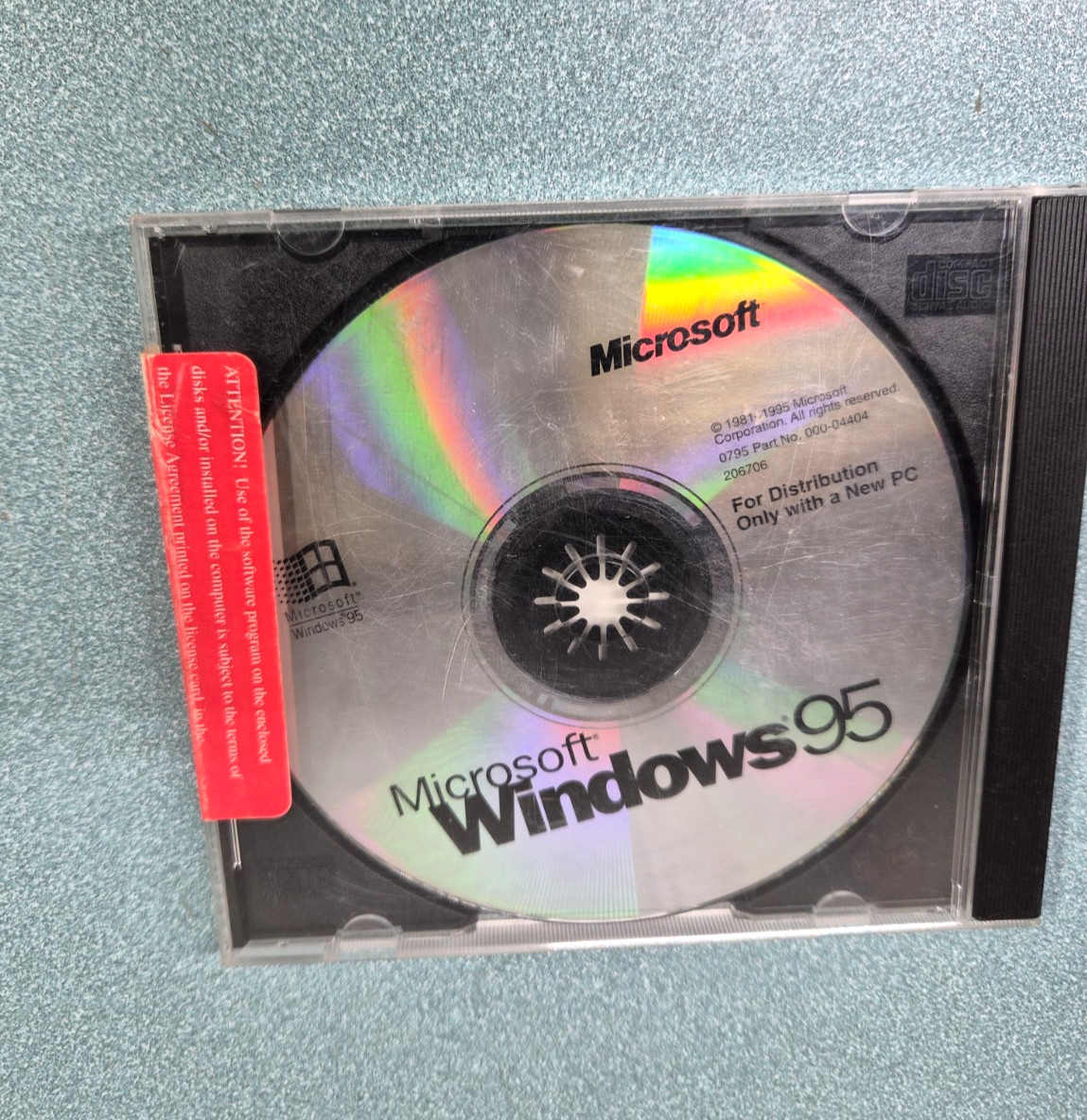 Sealed Windows 95 OEM CD Office 2000 Works Exploring Windows 95 Money Lot