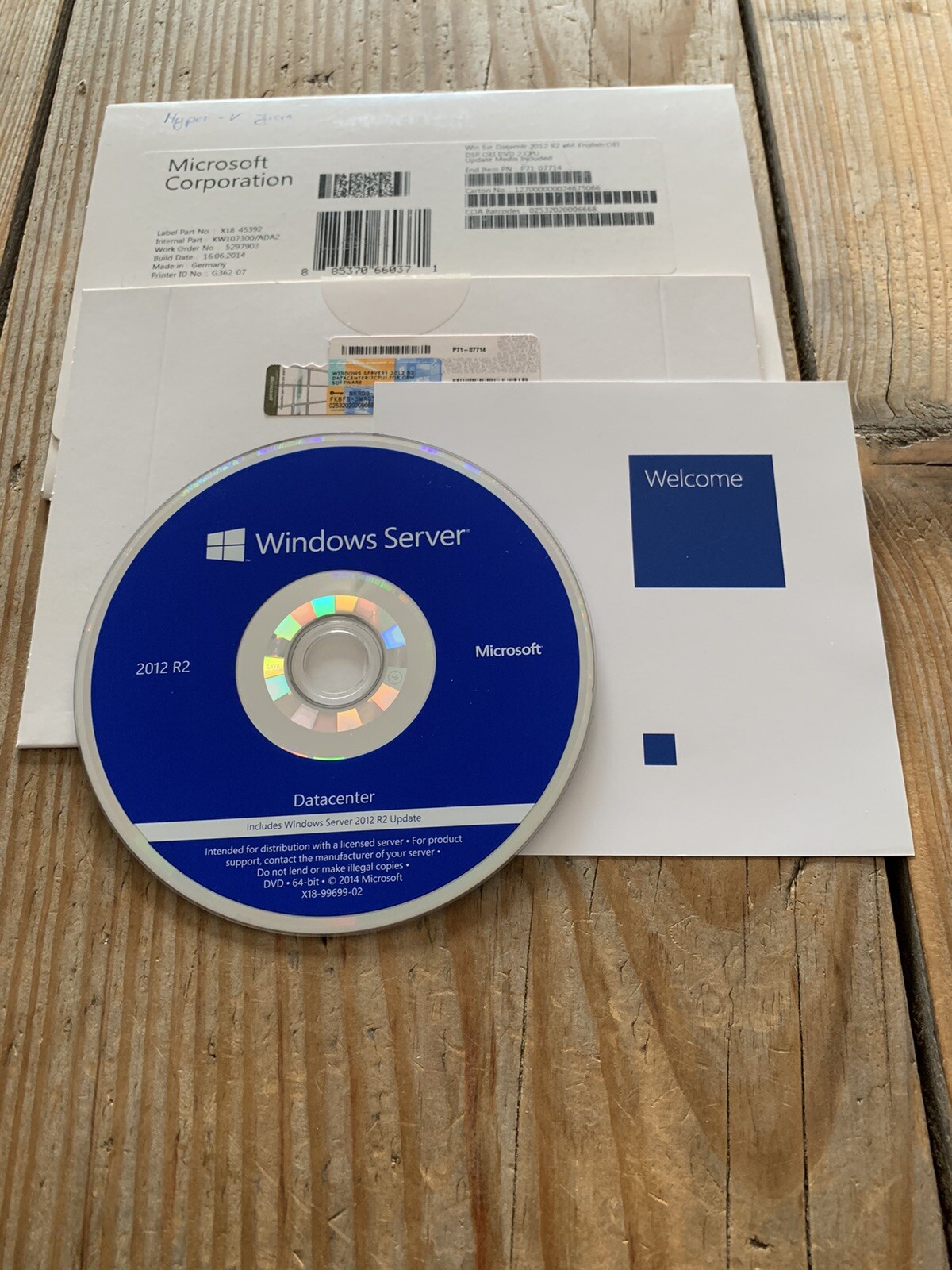 Windows 2012 R2 Server Datacenter / 2 CPU English Full Version with VAT Invoice