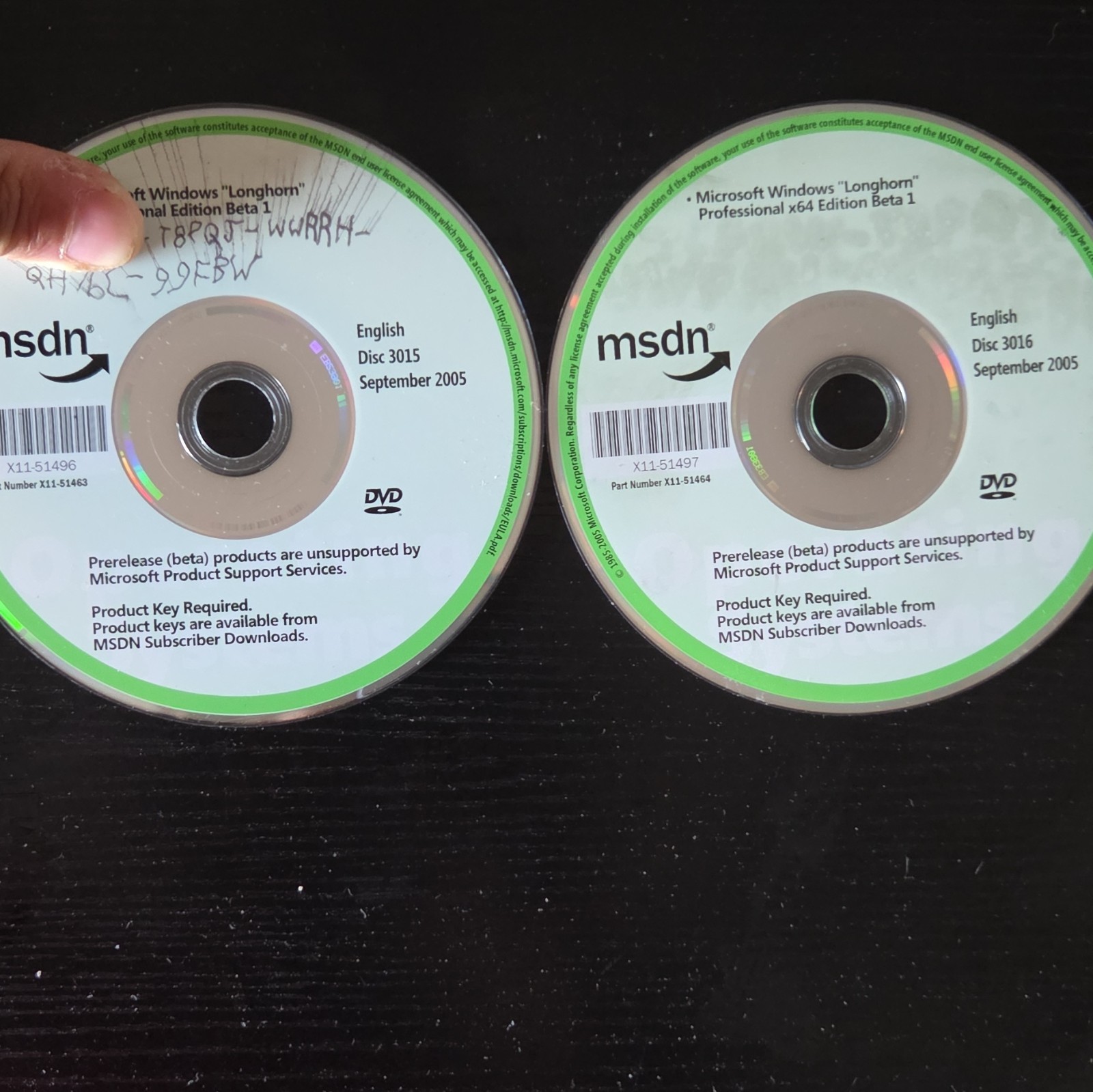 Microsoft Windows Longhorn Beta 1 Professional x64 & 32 English DVD