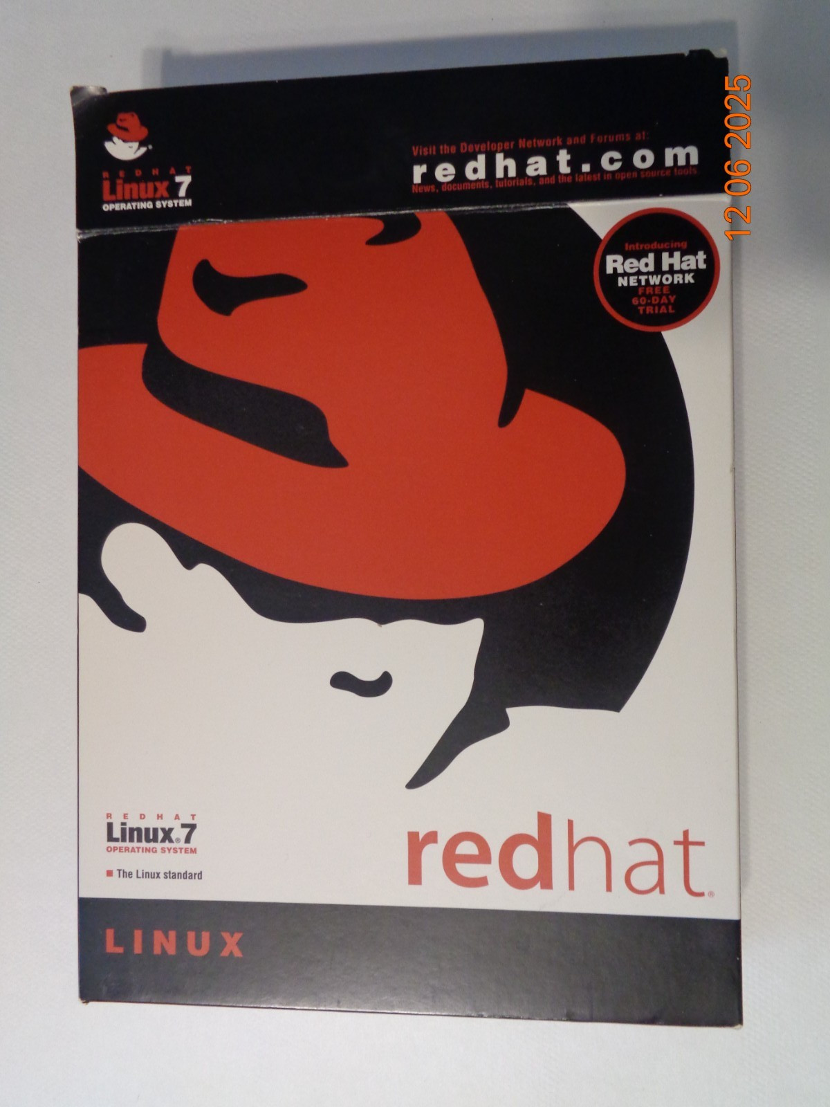 Red Hat Linux 7 Operating System Deluxe Workstation CD ROM – Open Box