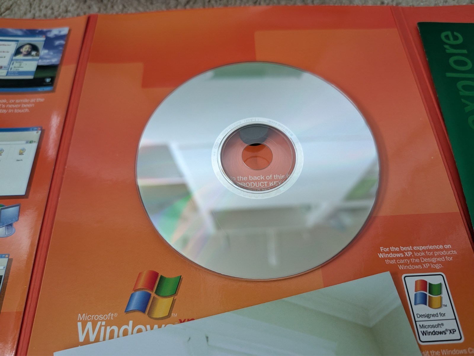 Microsoft Windows XP Home Edition Upgrade Retail Package W/ Product Key English