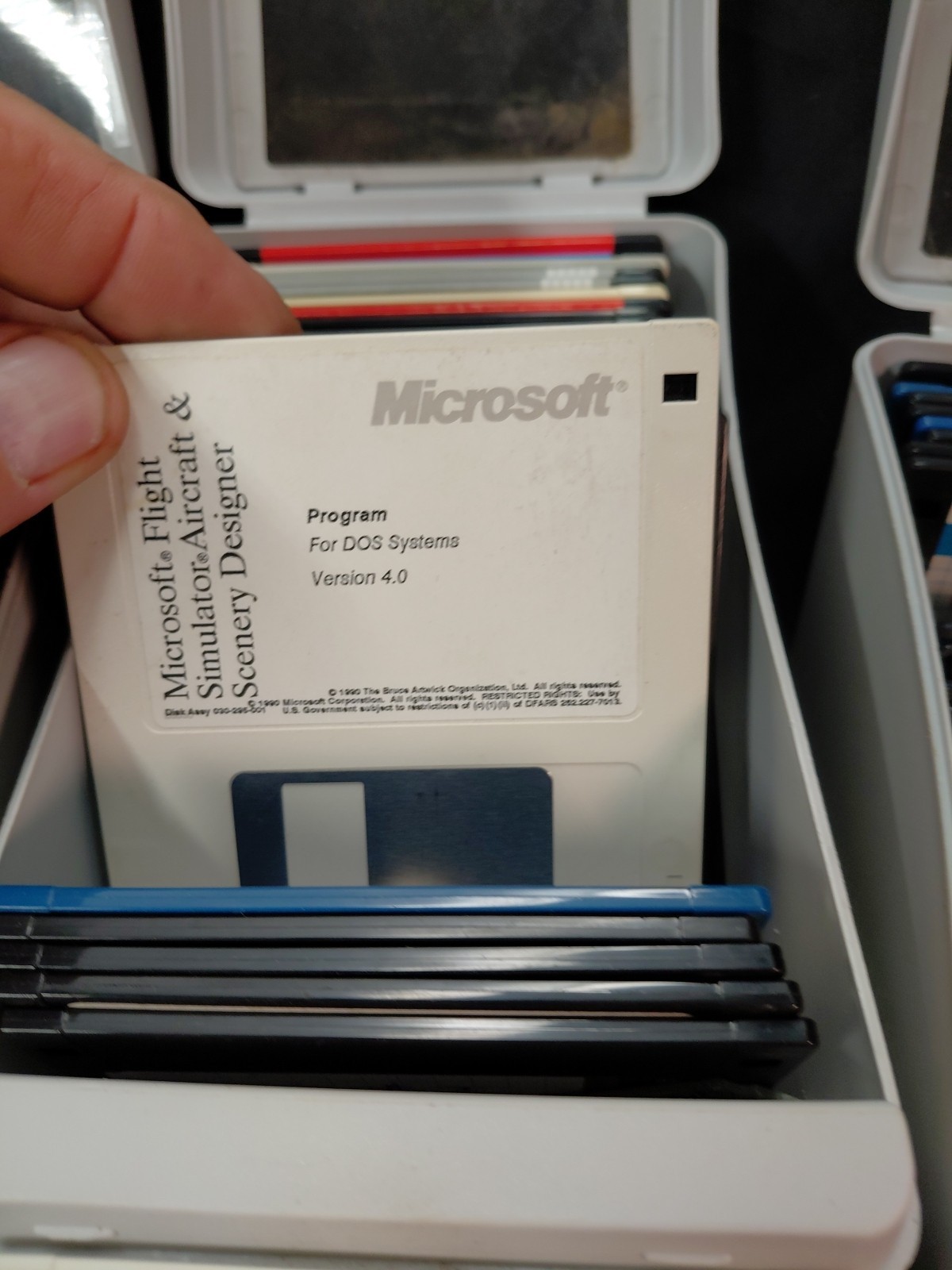 Lot Of 88 – 3.5” Floppy Disc’s. Excel ,Access ,powerpoint,……. Games And Misc