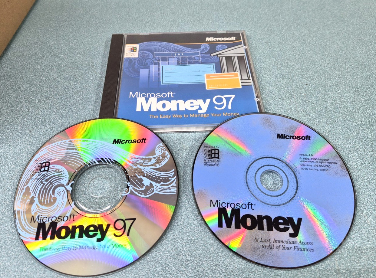 Sealed Windows 95 OEM CD Office 2000 Works Exploring Windows 95 Money Lot