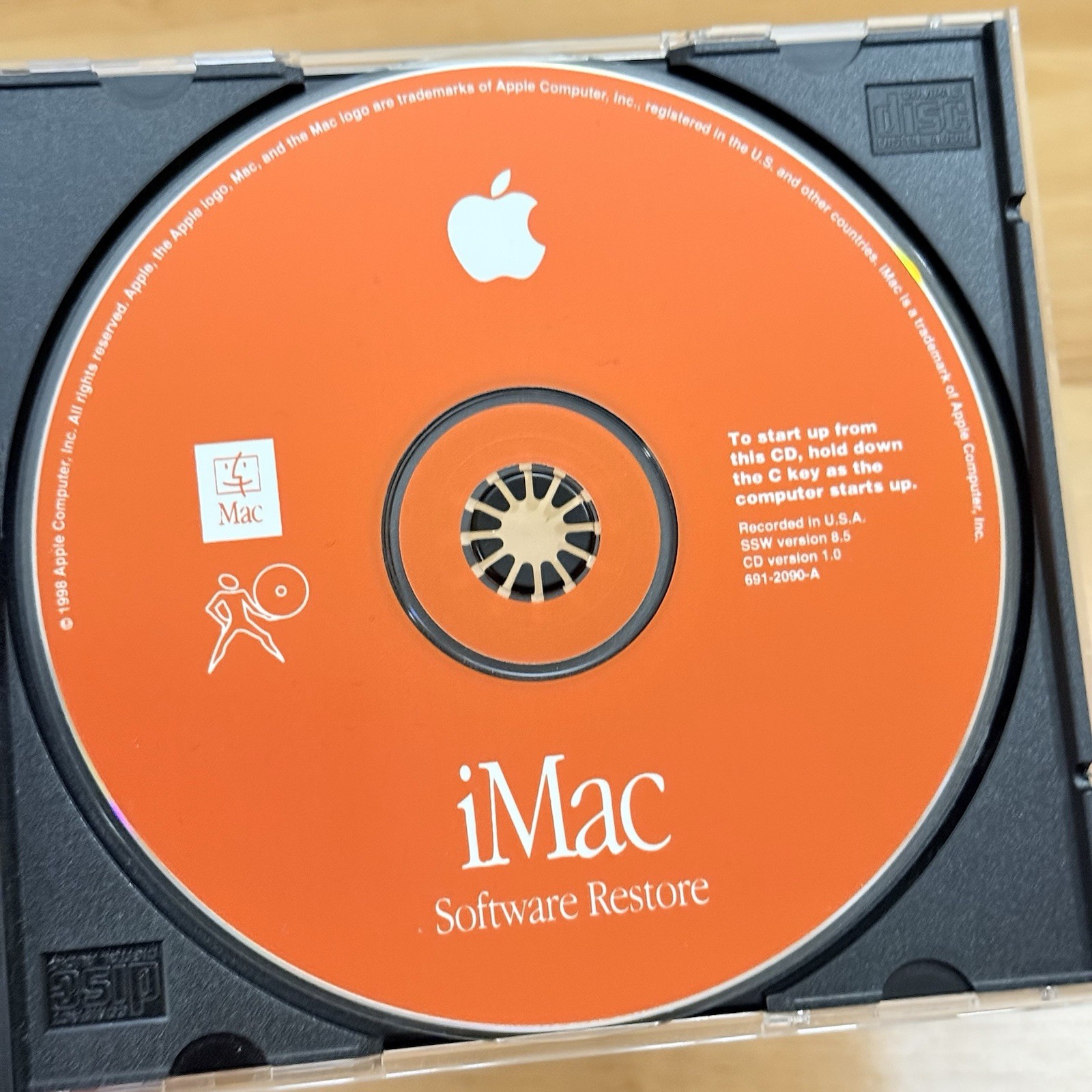 Macintosh iMac 1998 Software Restore Install OS 8.5 Reboot CD-ROM Disc CD