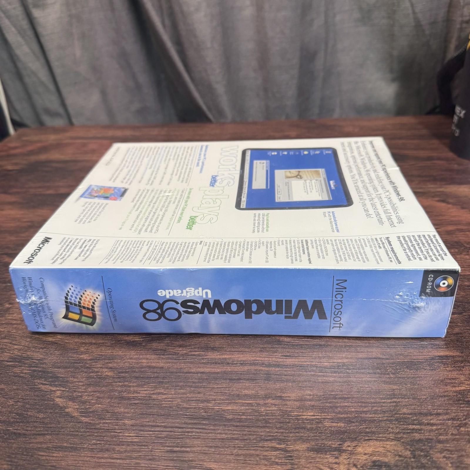Microsoft Windows 98 SE Upgrade New Sealed