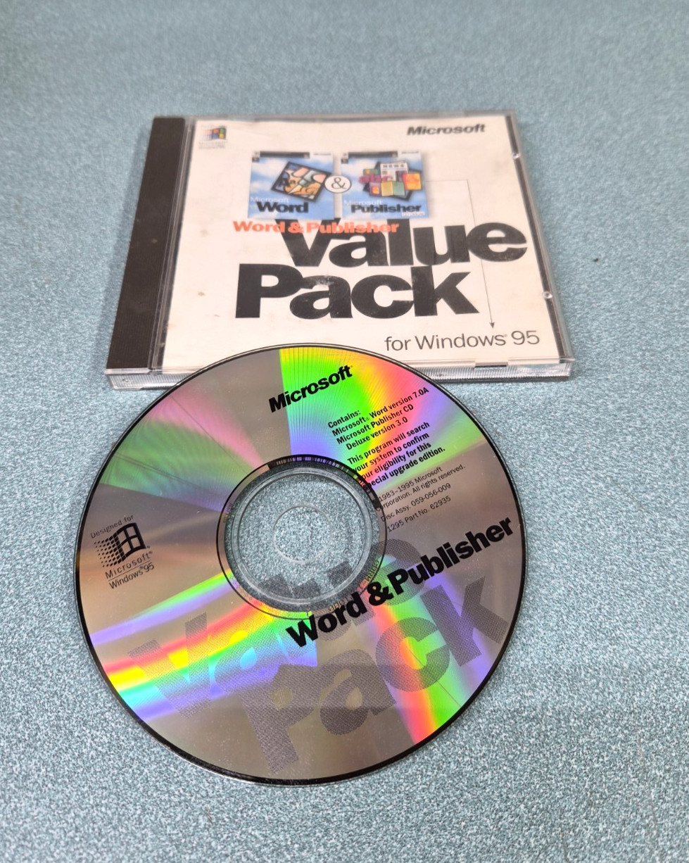 Sealed Windows 95 OEM CD Office 2000 Works Exploring Windows 95 Money Lot